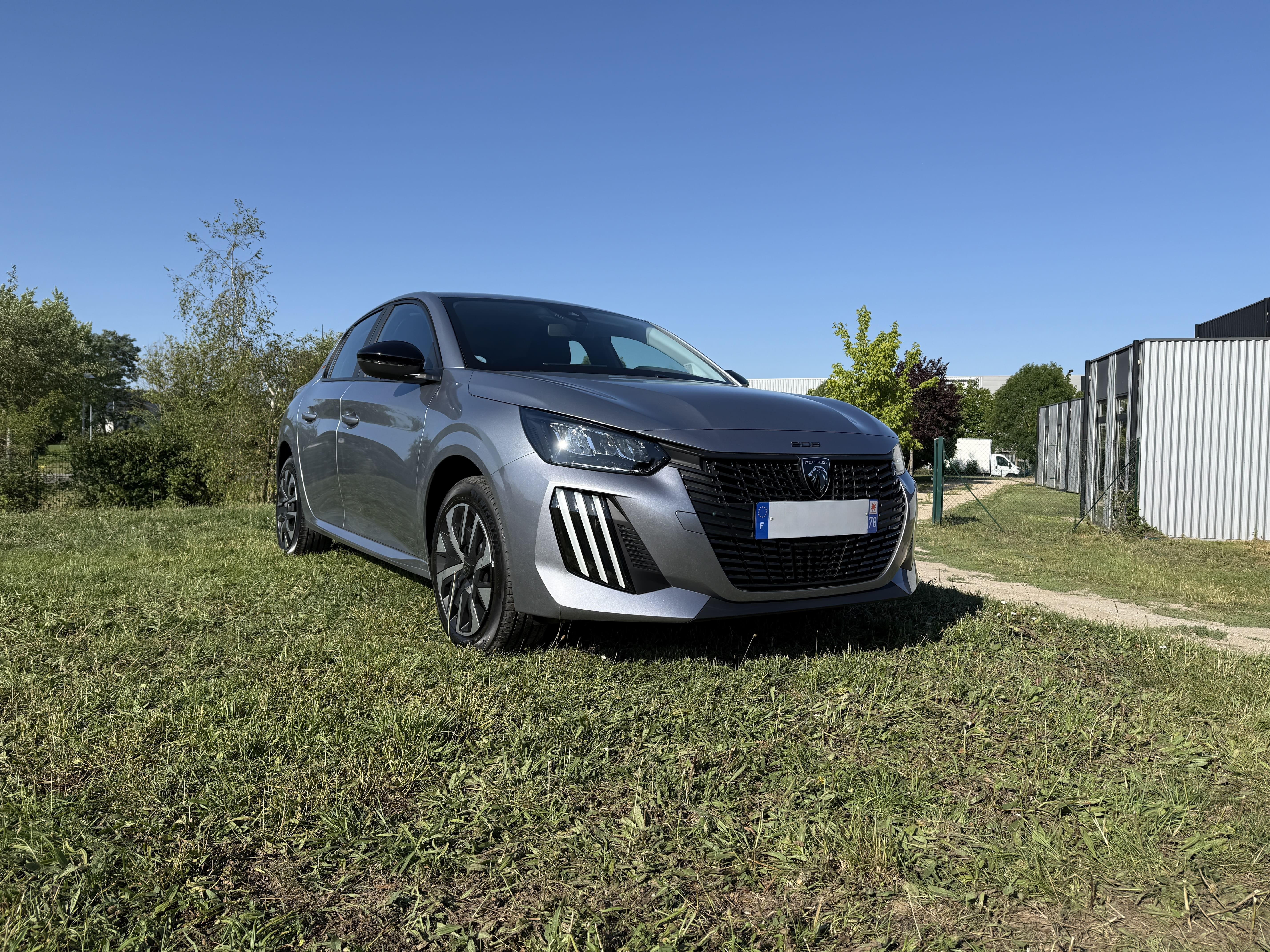 Peugeot 208 avec Régulateur de vitesse