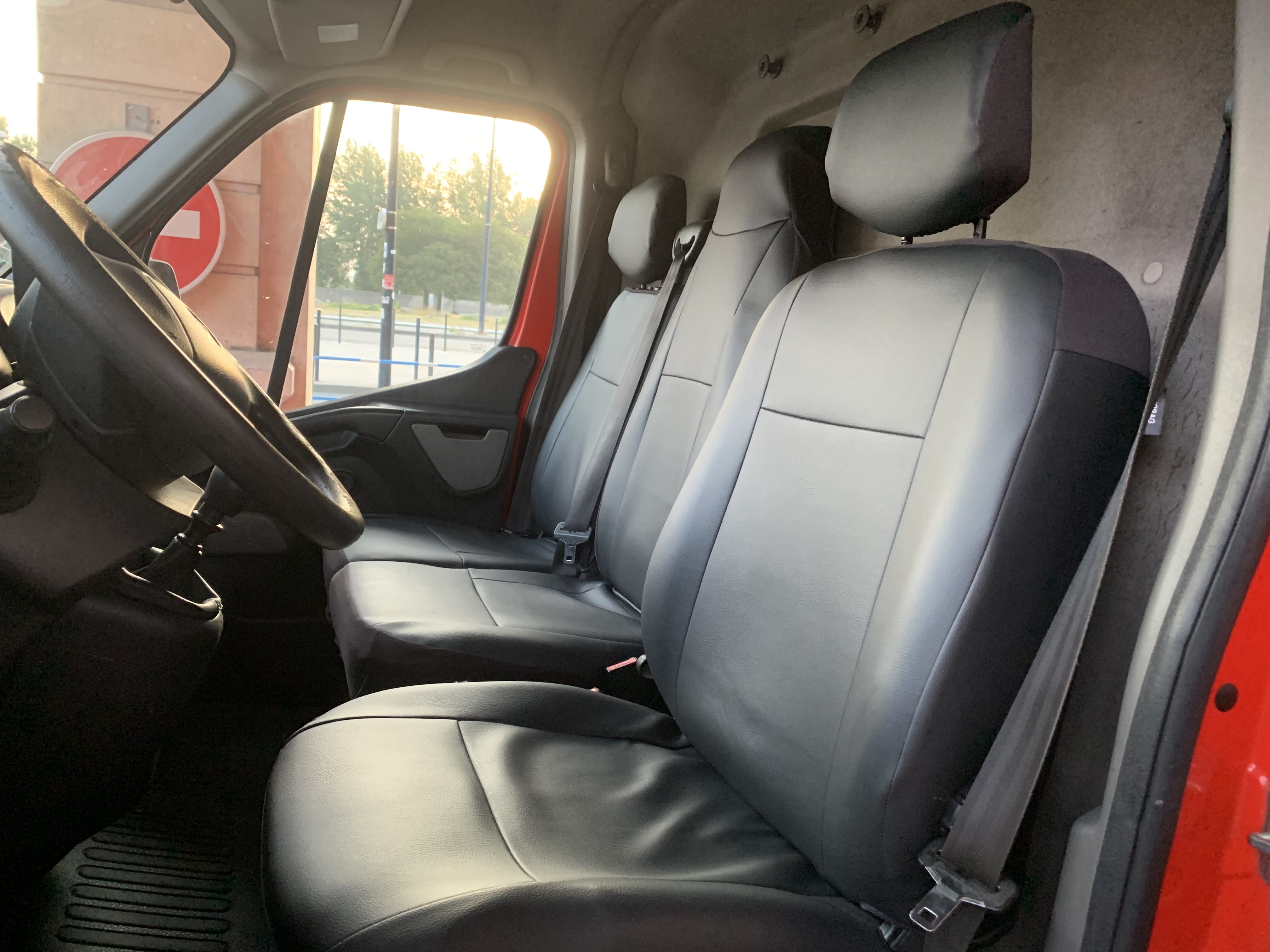 Renault Master  Renault Master L2H2 à Libourne – Grand volume, facile à conduire avec permis B !