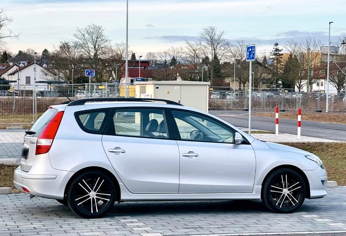 Hyundai i30 CW avec Régulateur de vitesse