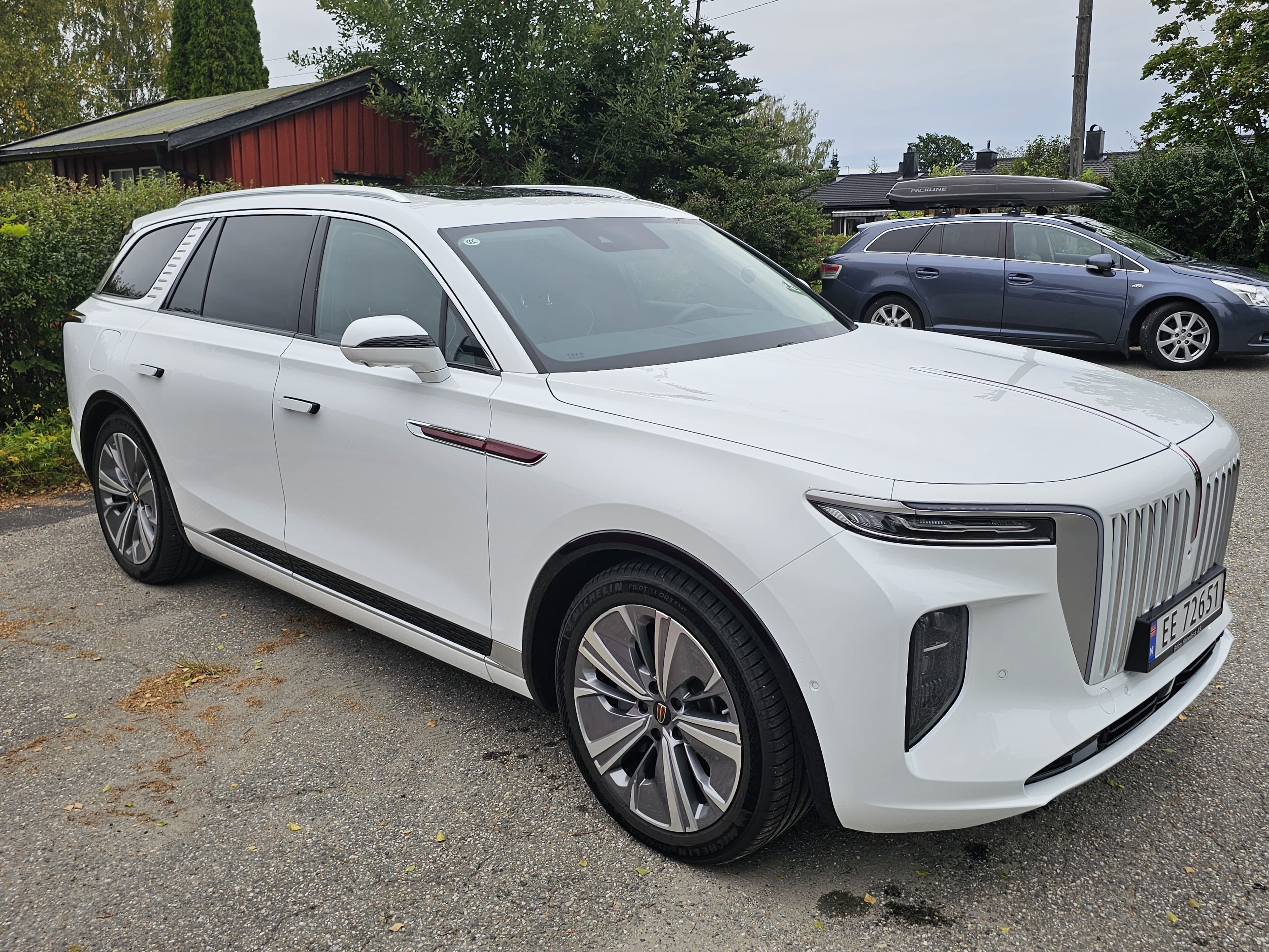 Hongqi E-HS9 100KW med Aircondition
