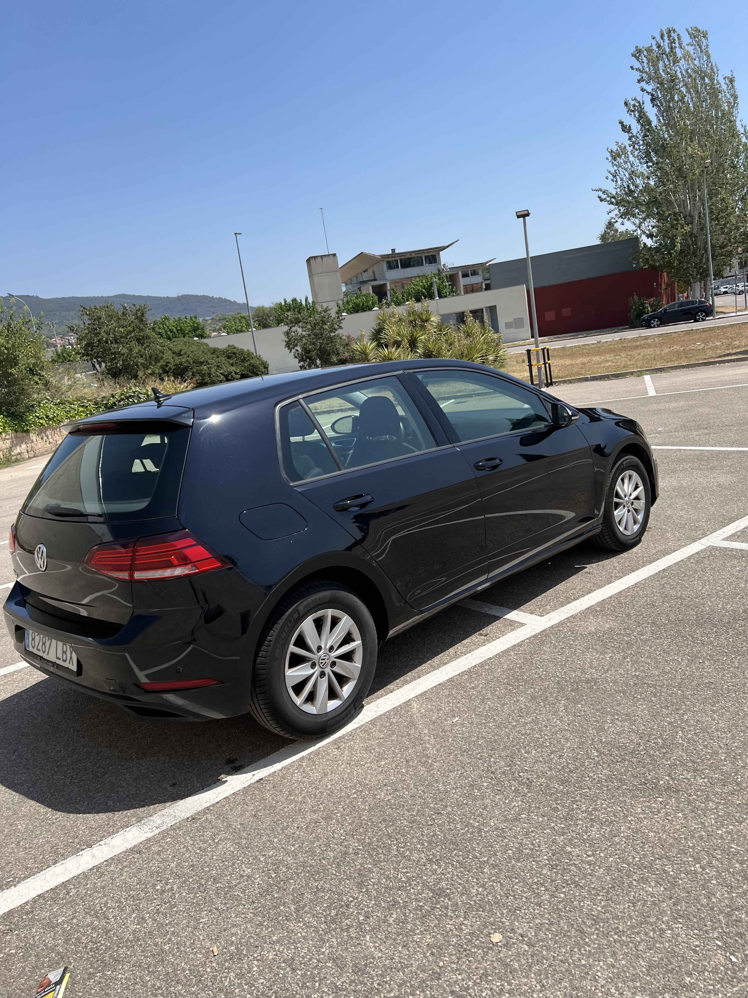 Volkswagen Golf con Control de velocidad