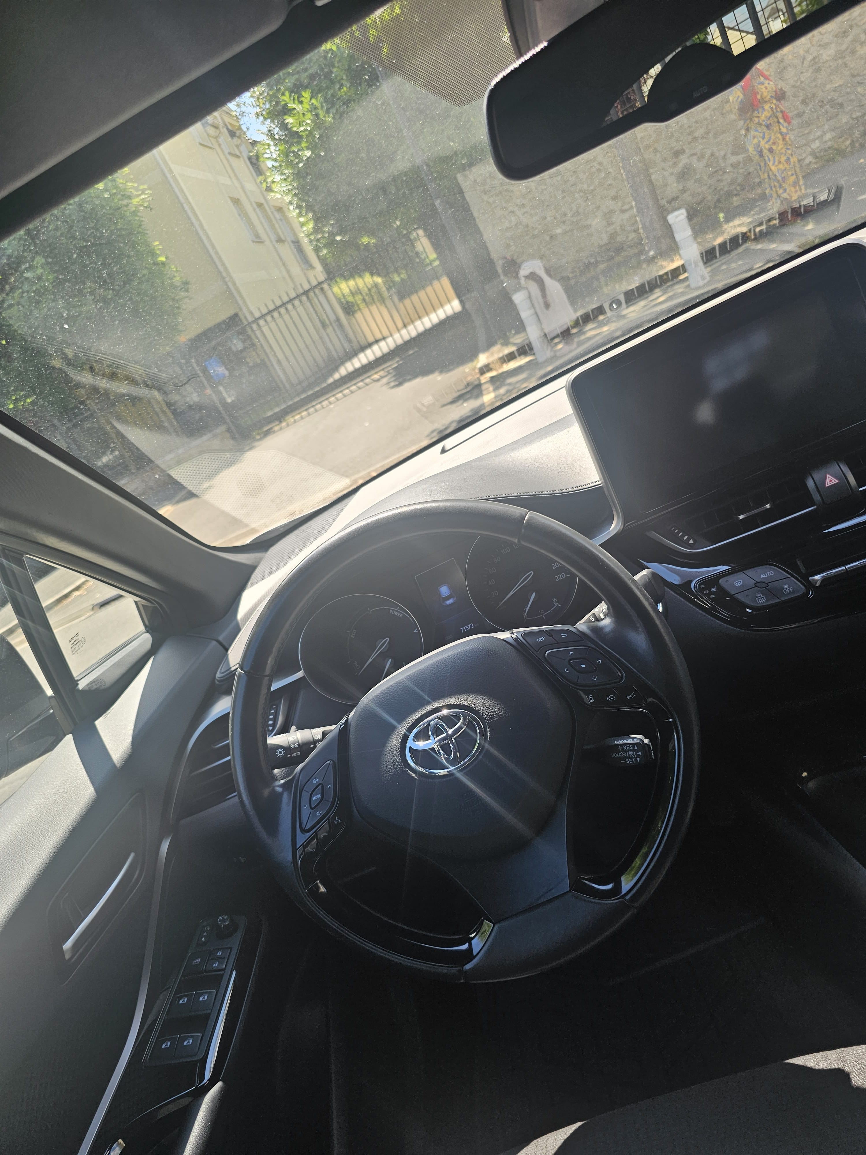 Toyota C-HR Hybrid avec Android Auto