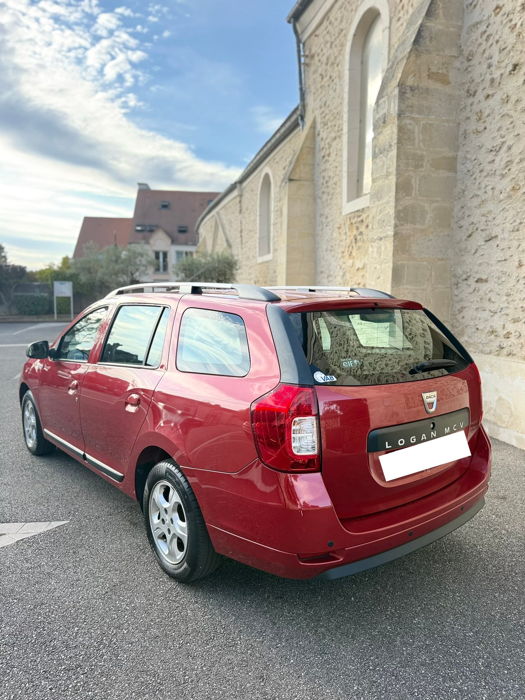 Dacia Logan MCV Essence avec Régulateur de vitesse