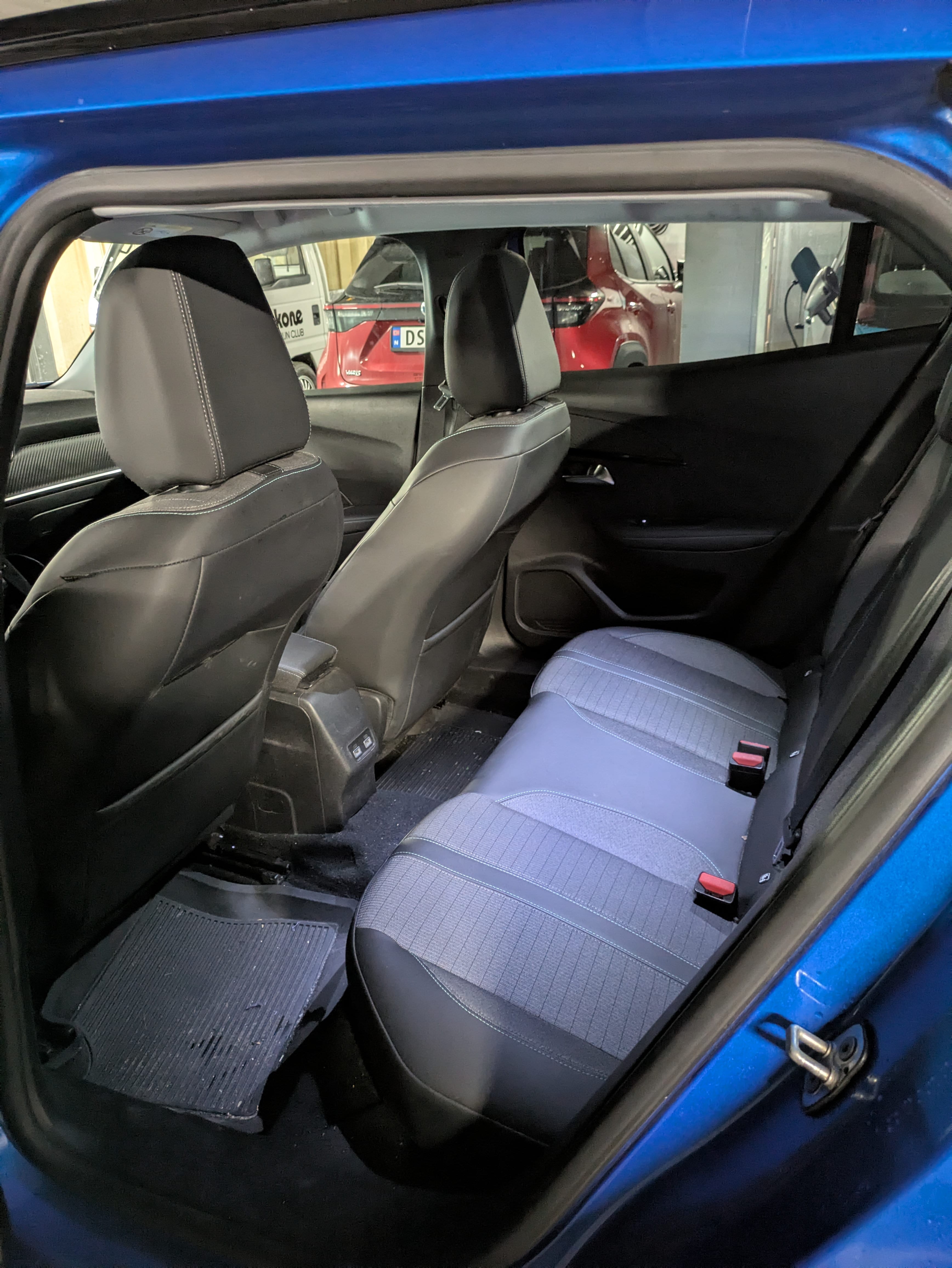 Peugeot e-2008 mit Tempomat