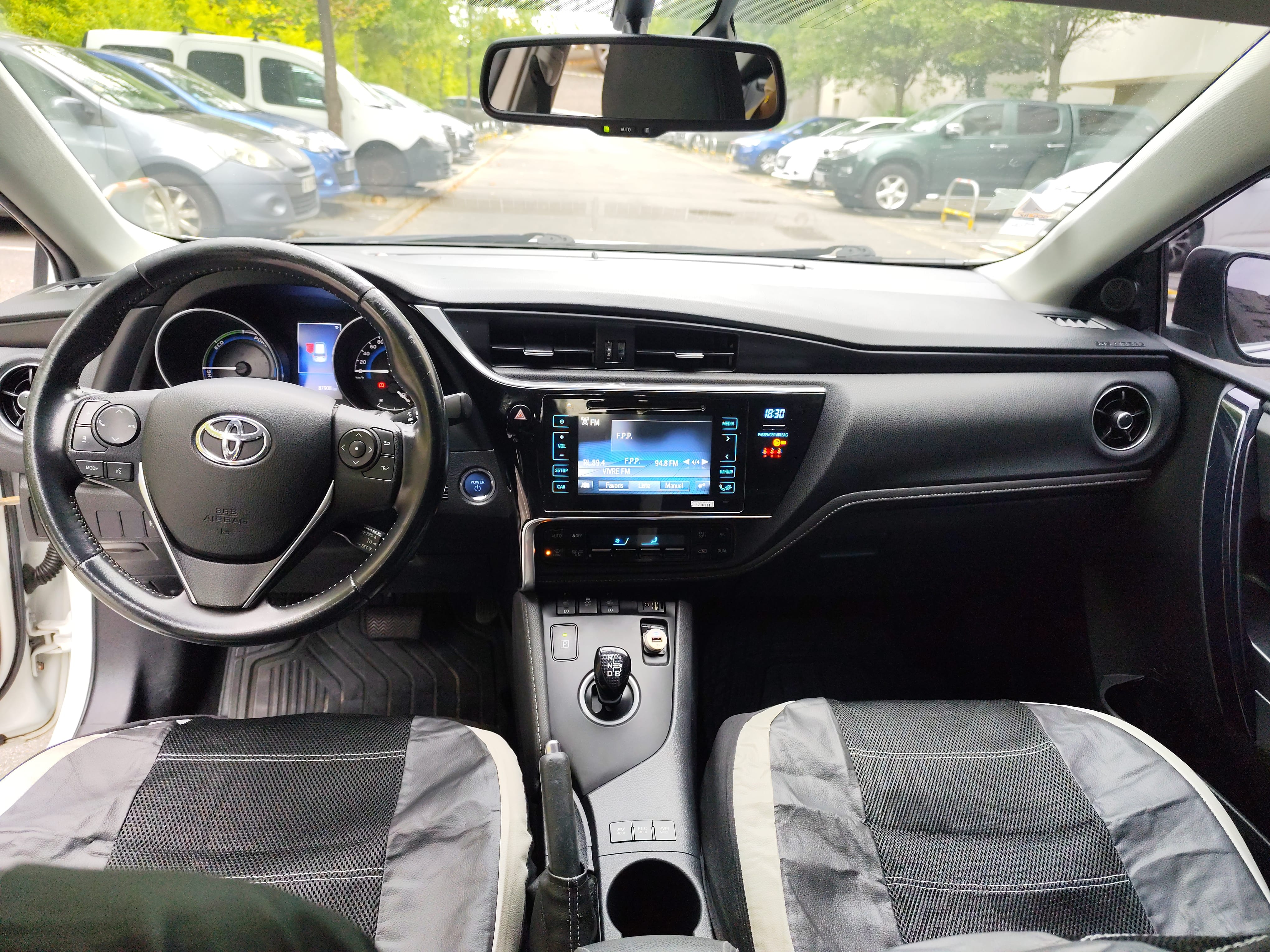Toyota Auris avec Dashcam