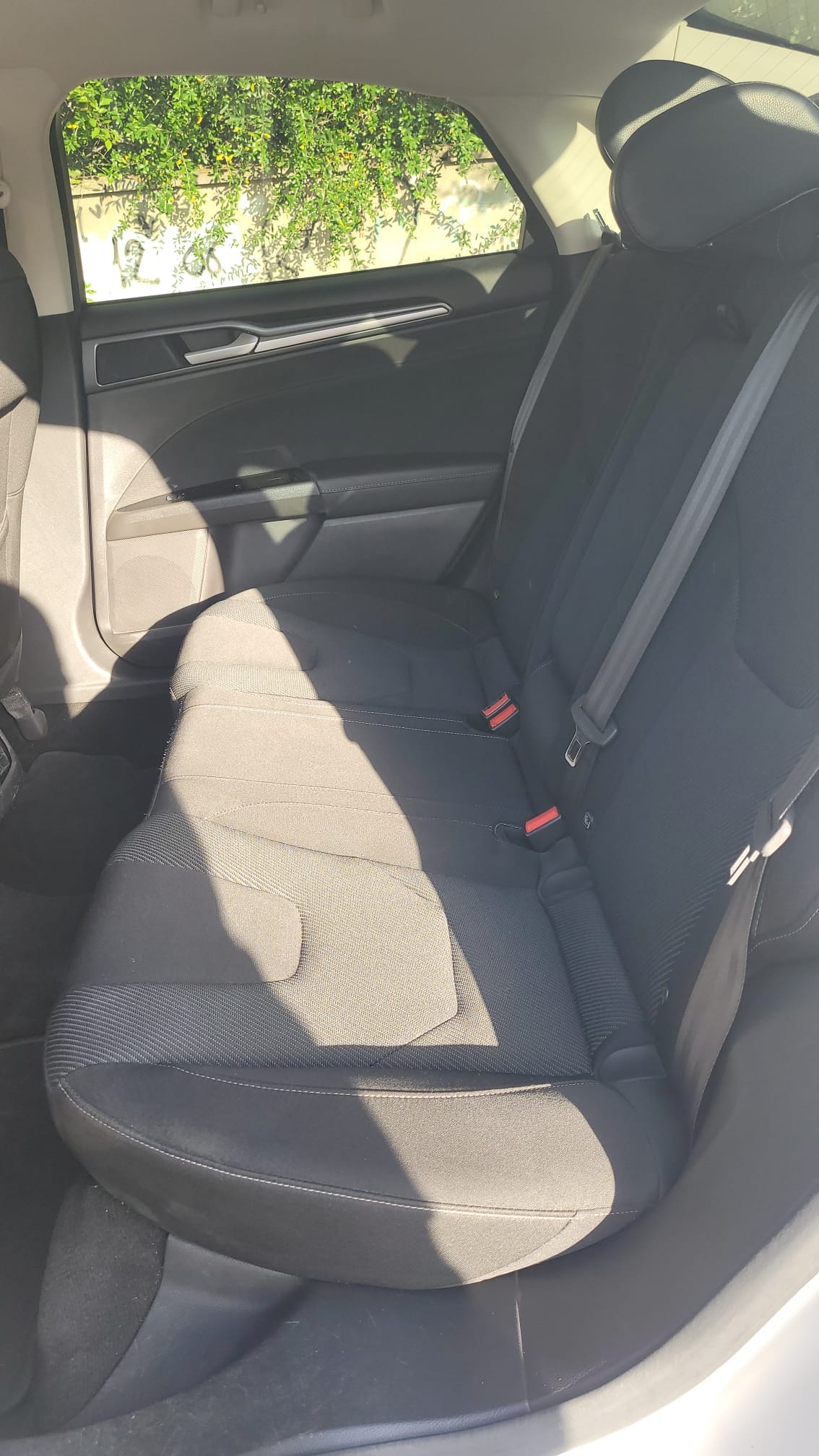 Ford Mondeo Híbrido con Android Auto