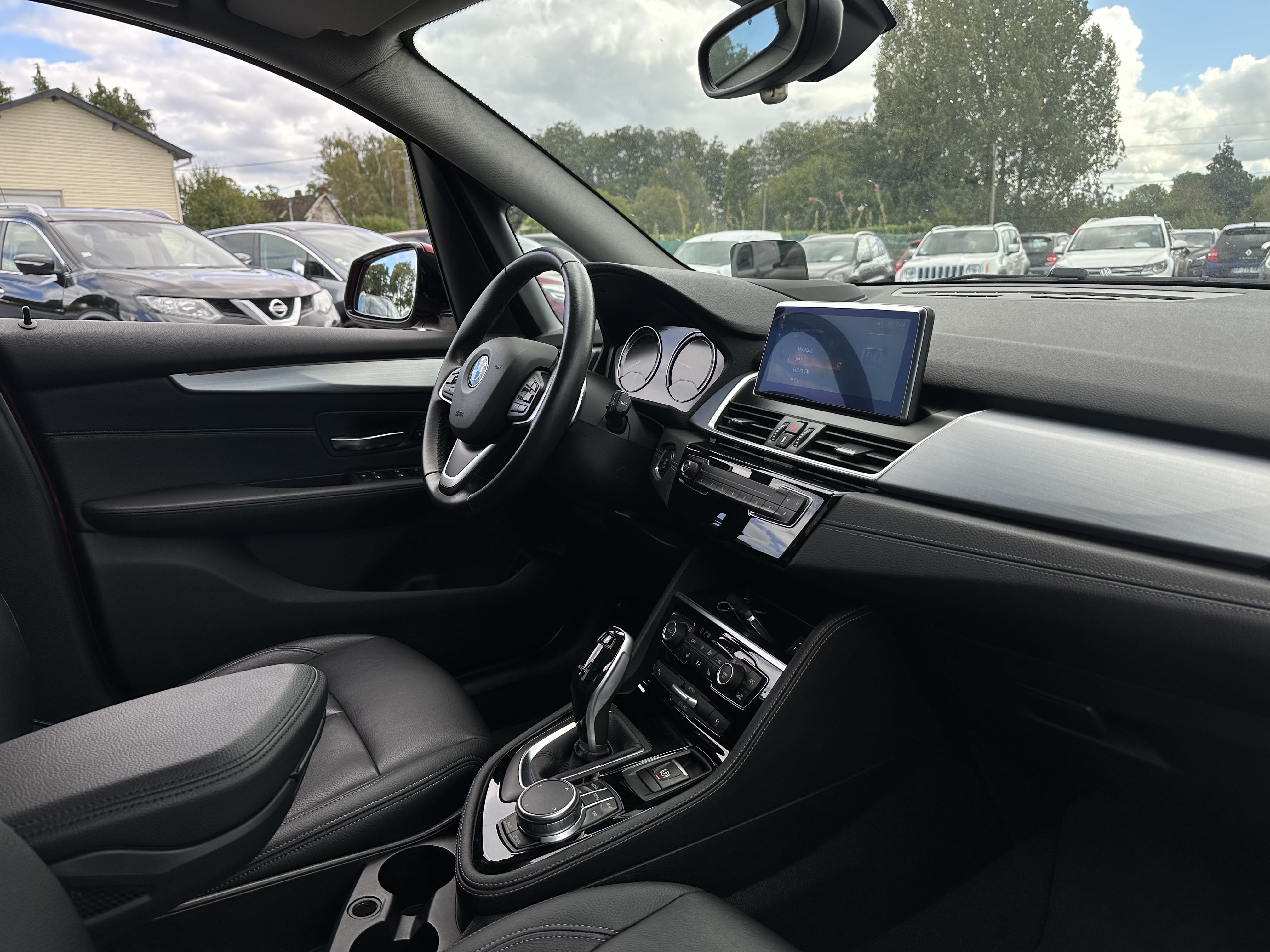 BMW Série 2 Active Tourer 220iA 192ch Luxury DKG7 avec GPS