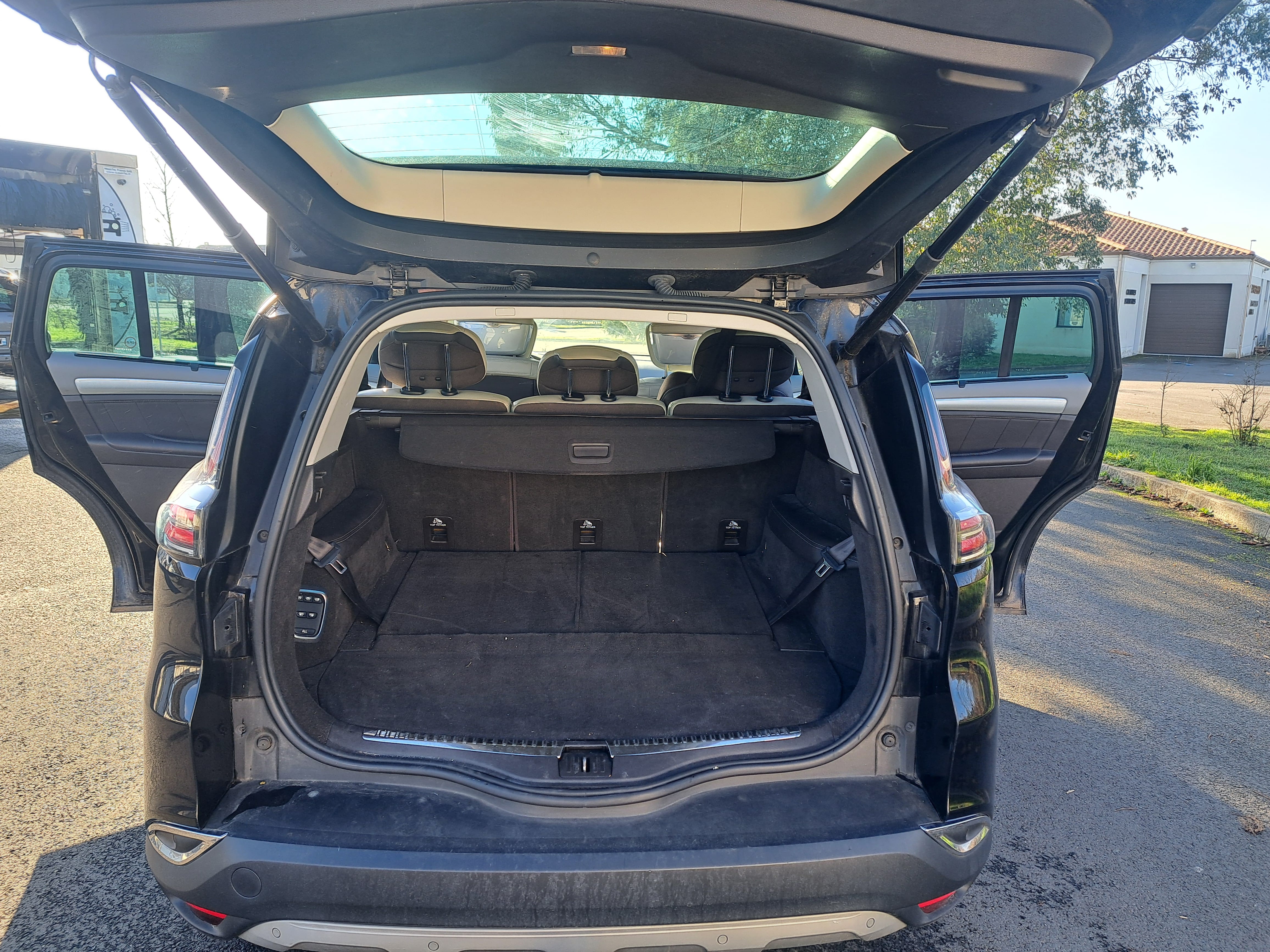 Renault Espace avec Siège bébé
