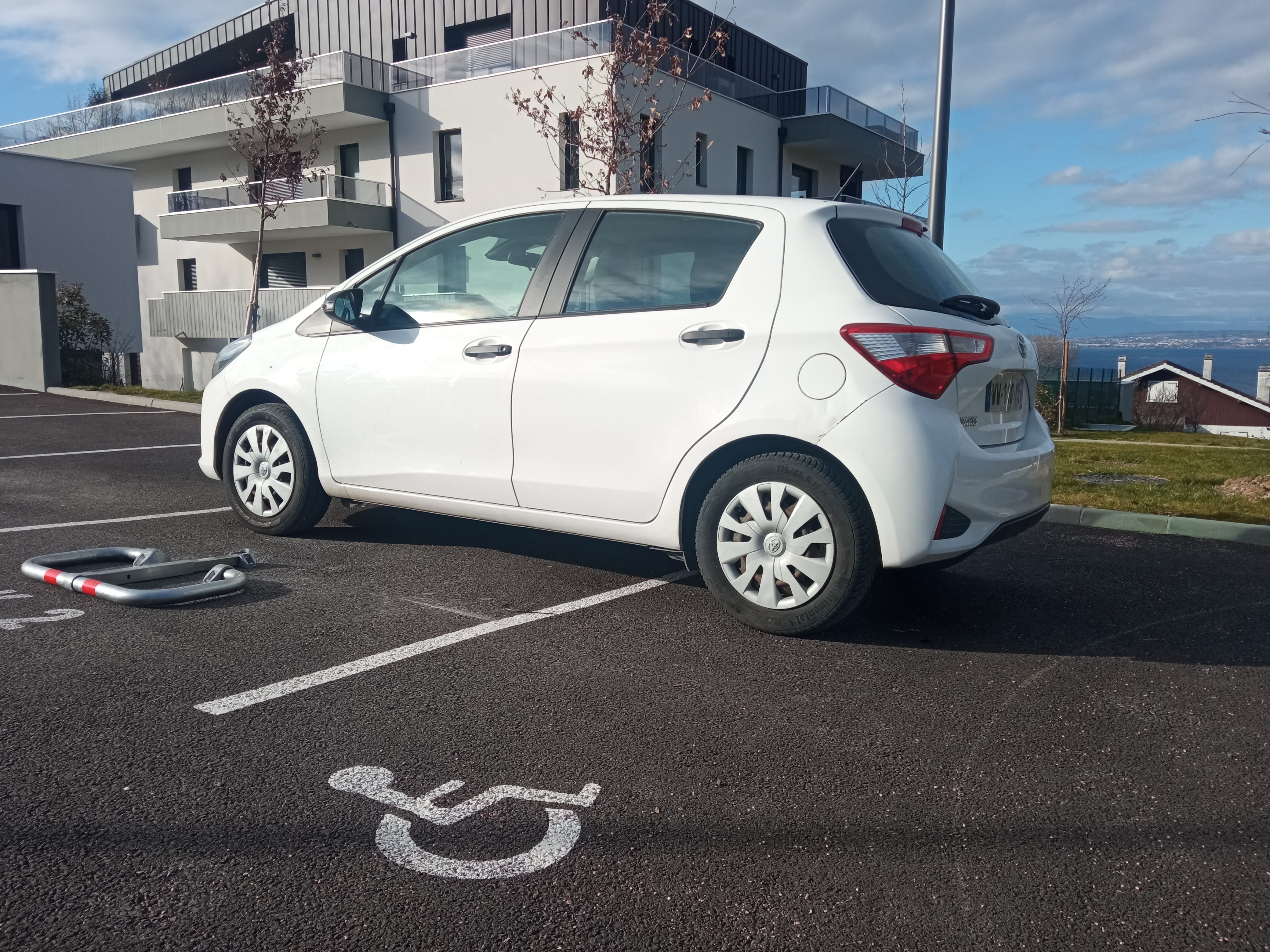 Toyota Yaris Essence avec Entrée audio / iPod