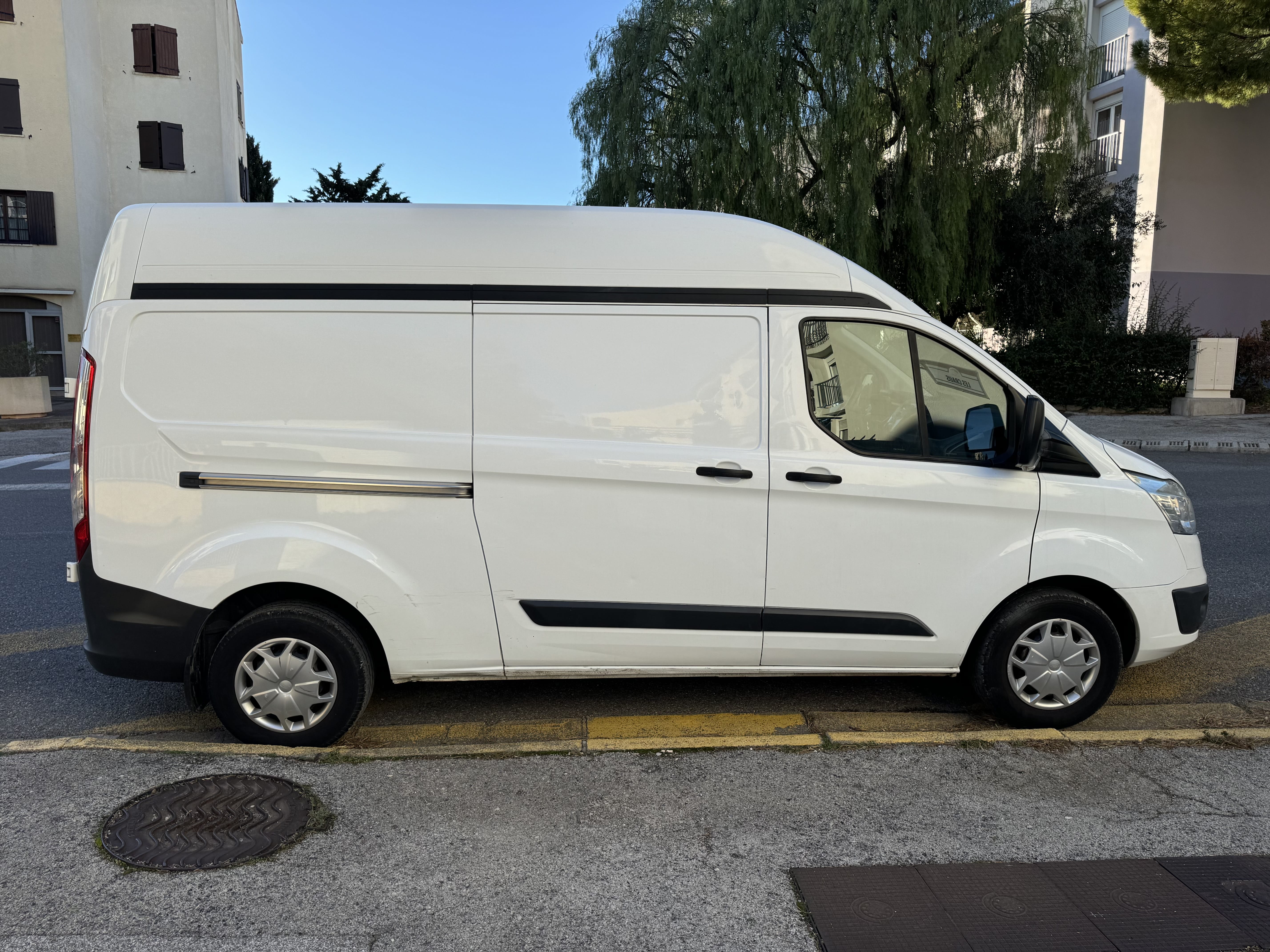 Ford Transit Custom Fourgon 2.0 TDCI 130ch avec Climatisation
