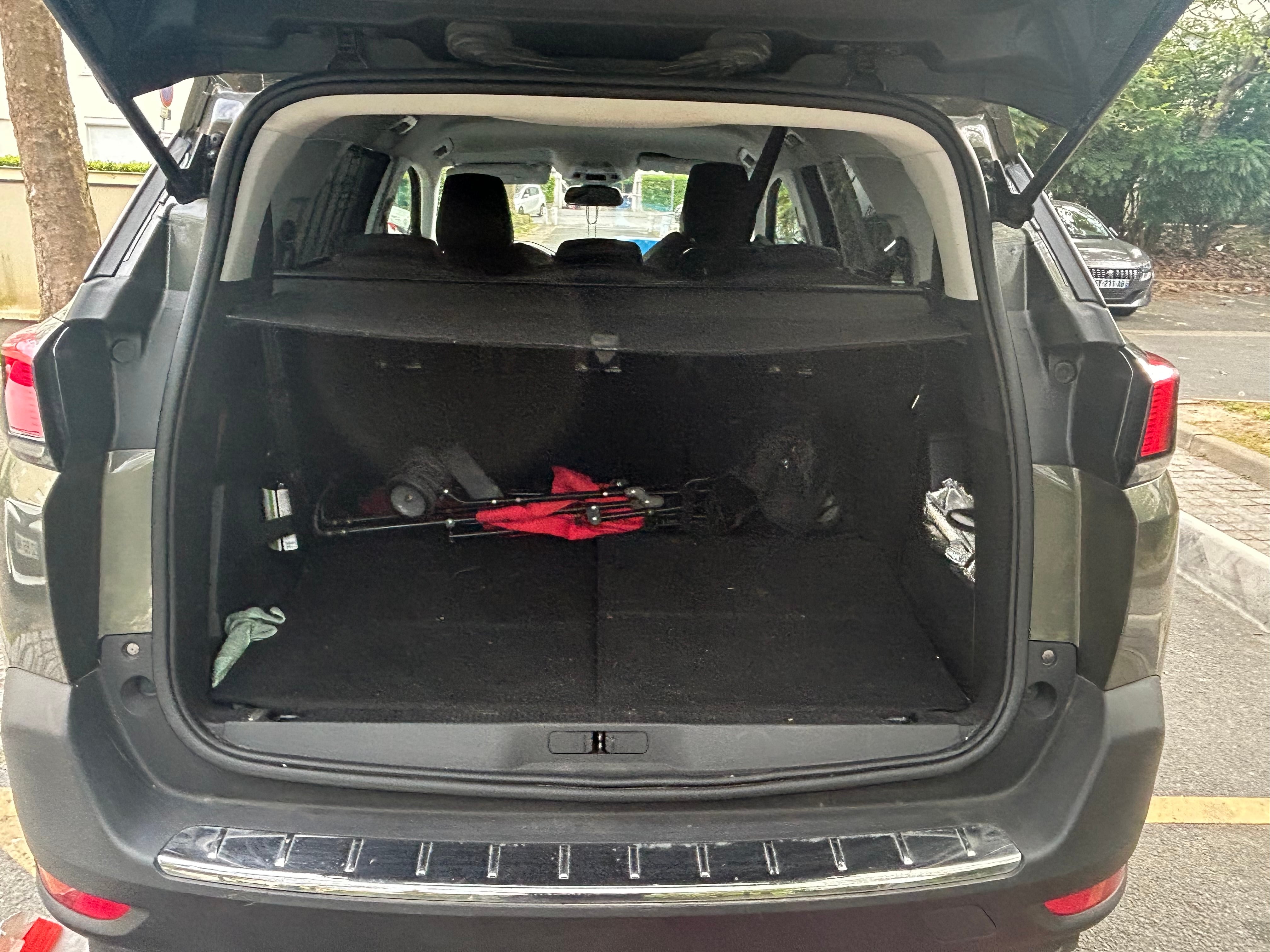 Peugeot 5008 avec Quatre roues motrices