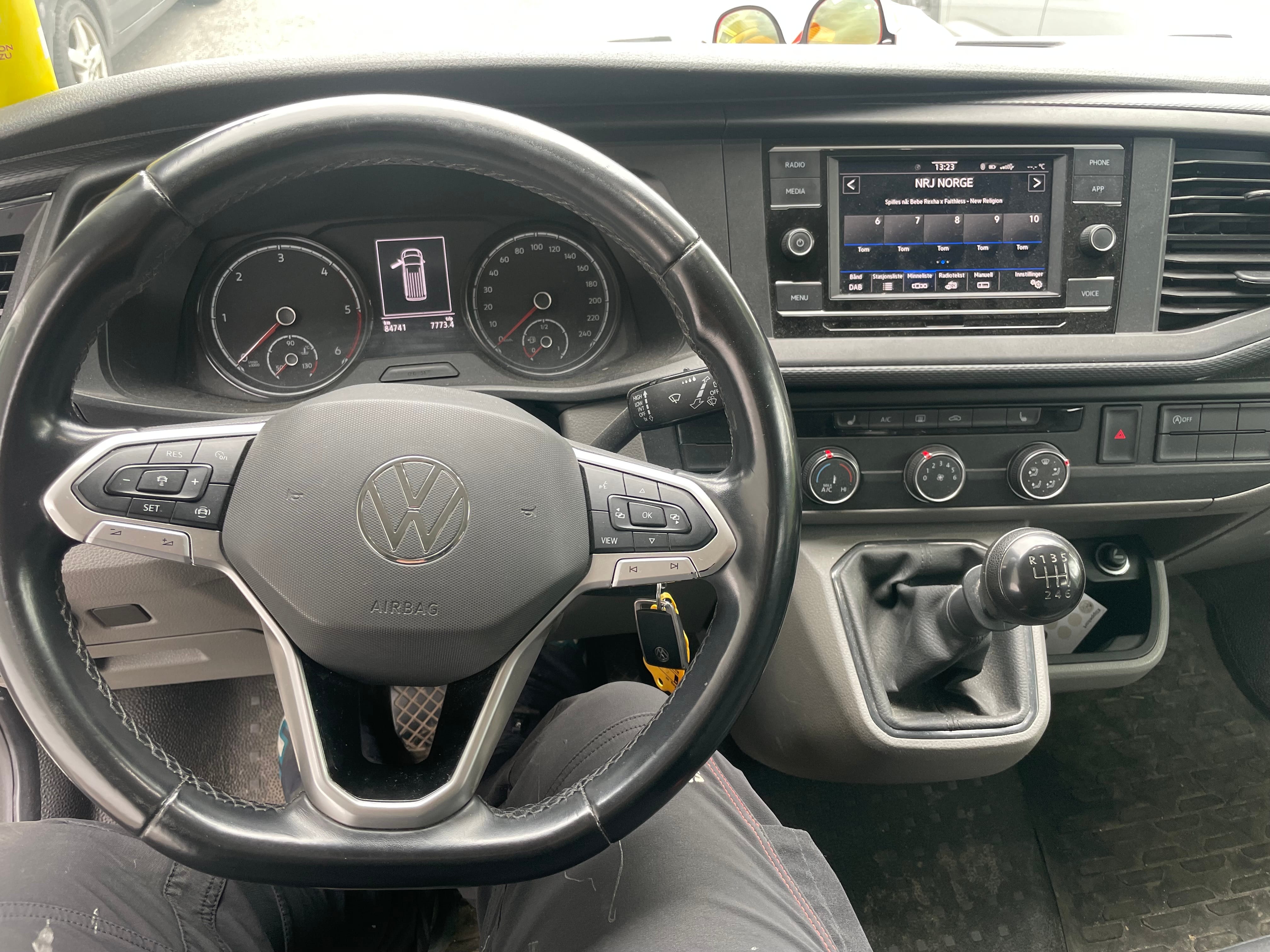 Volkswagen Transporter Chassis Enkeltkabin with GPS