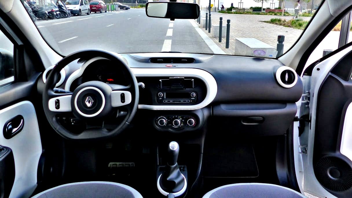 Renault Twingo DP898GV avec Régulateur de vitesse