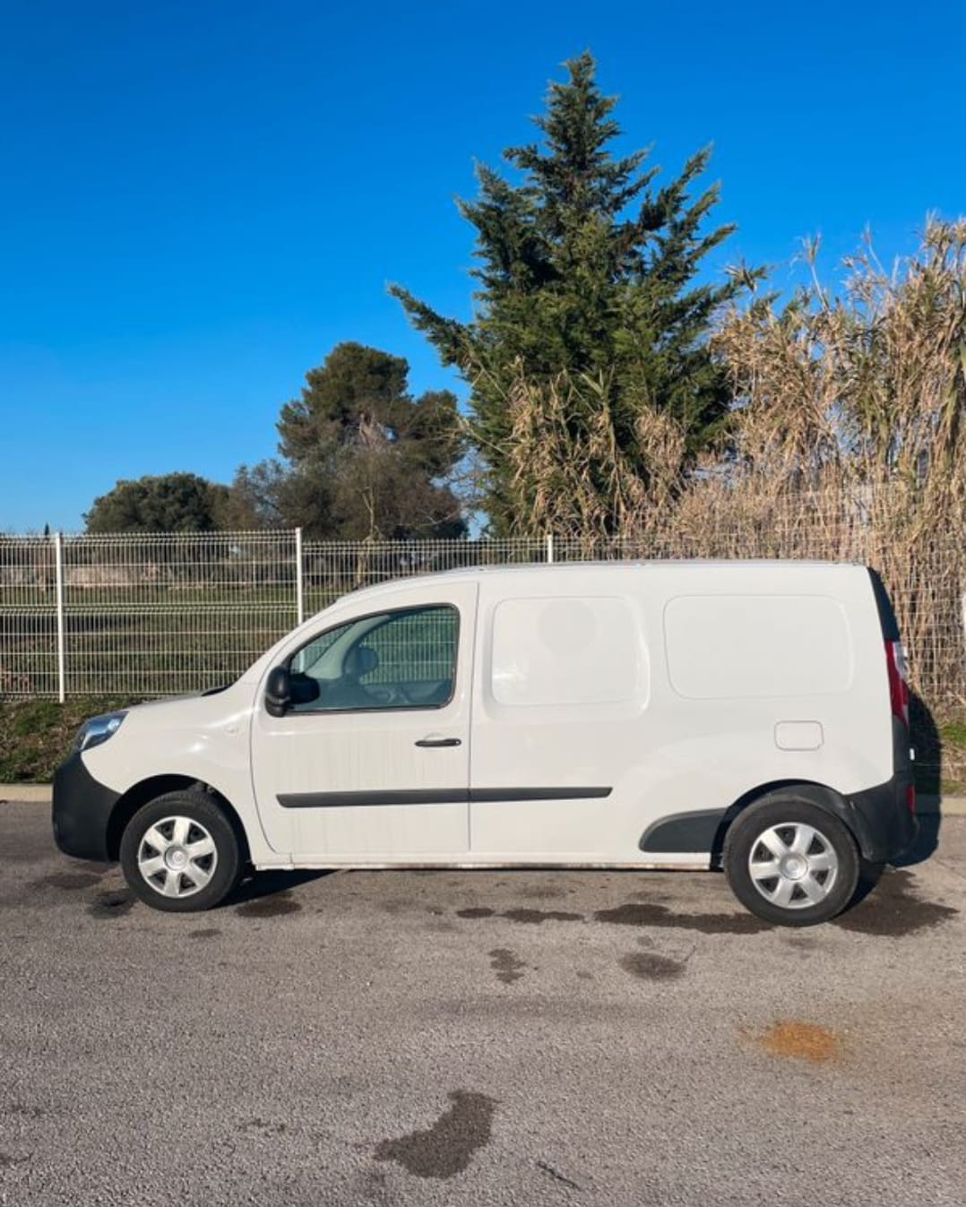 Nissan NV250 Fourgon avec Climatisation