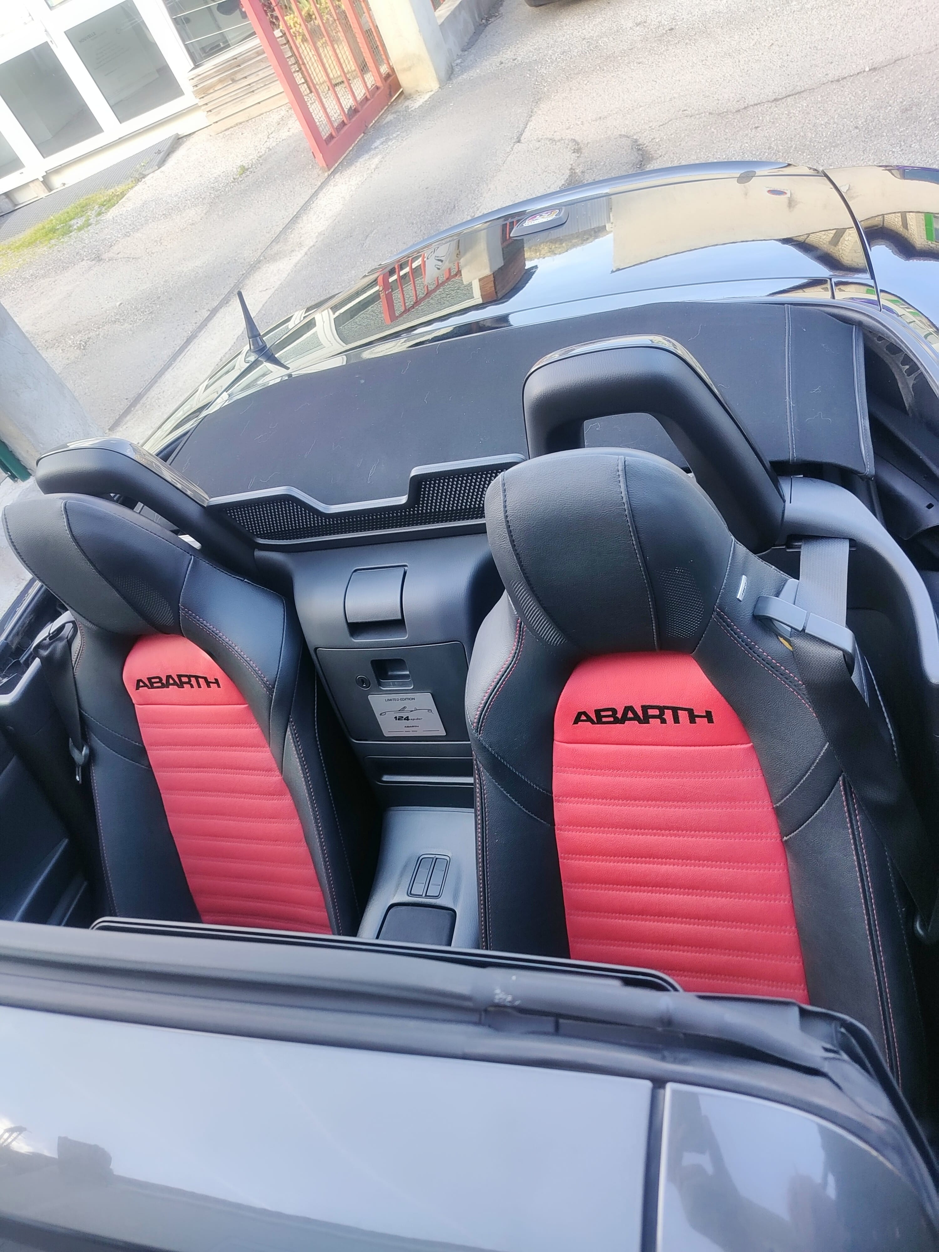 Abarth 124 Spider Cabrio avec Régulateur de vitesse