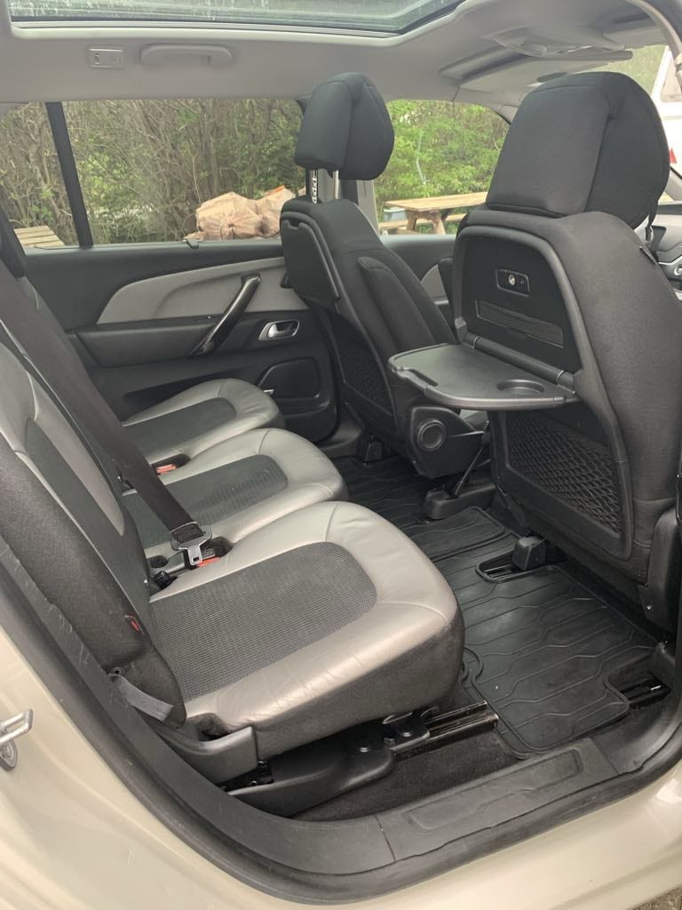 Citroen Grand C4 Picasso med Vinterdekk