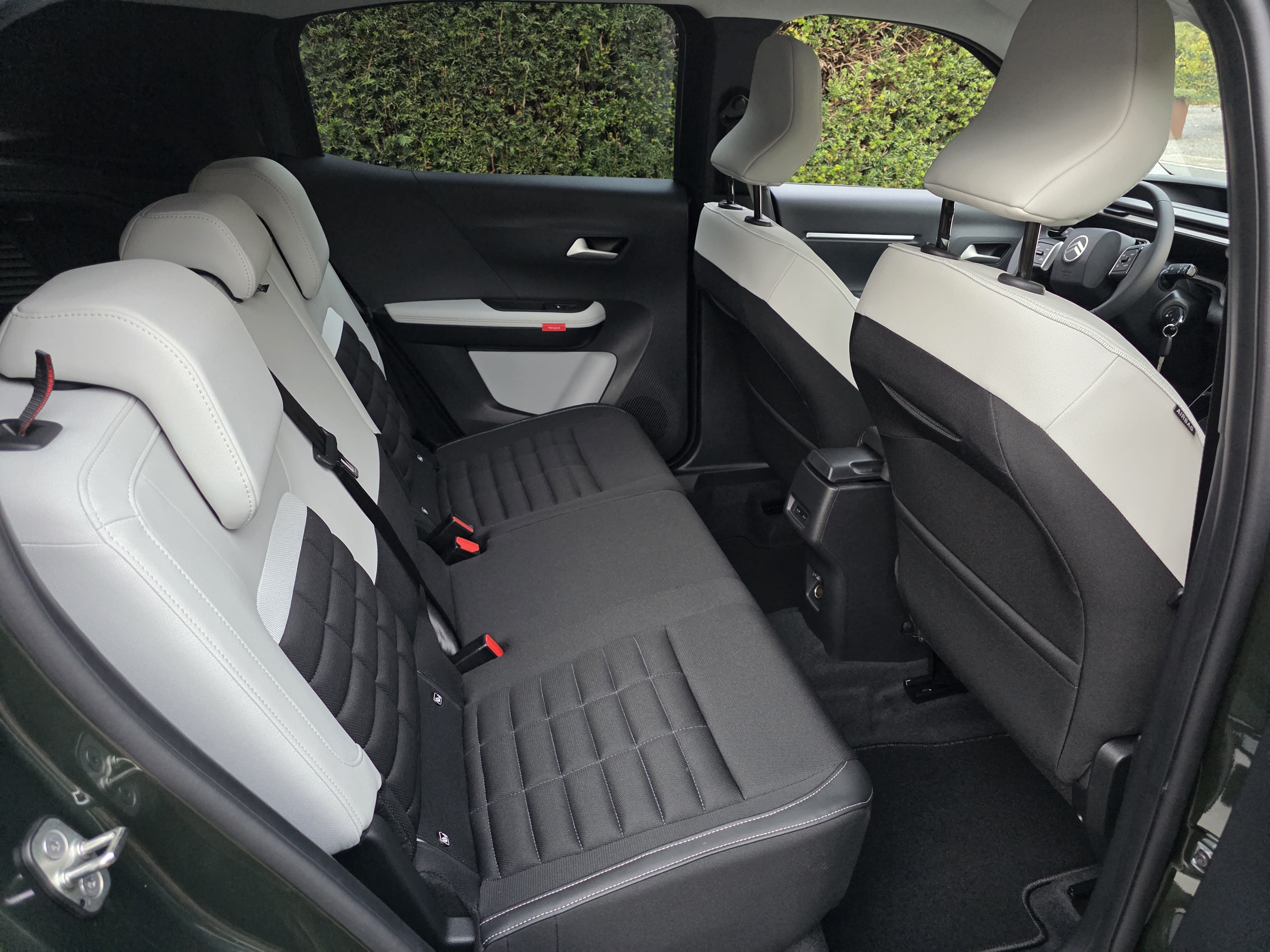 Citroen C3 Aircross 1.2i (7 PLACES) met Apple CarPlay