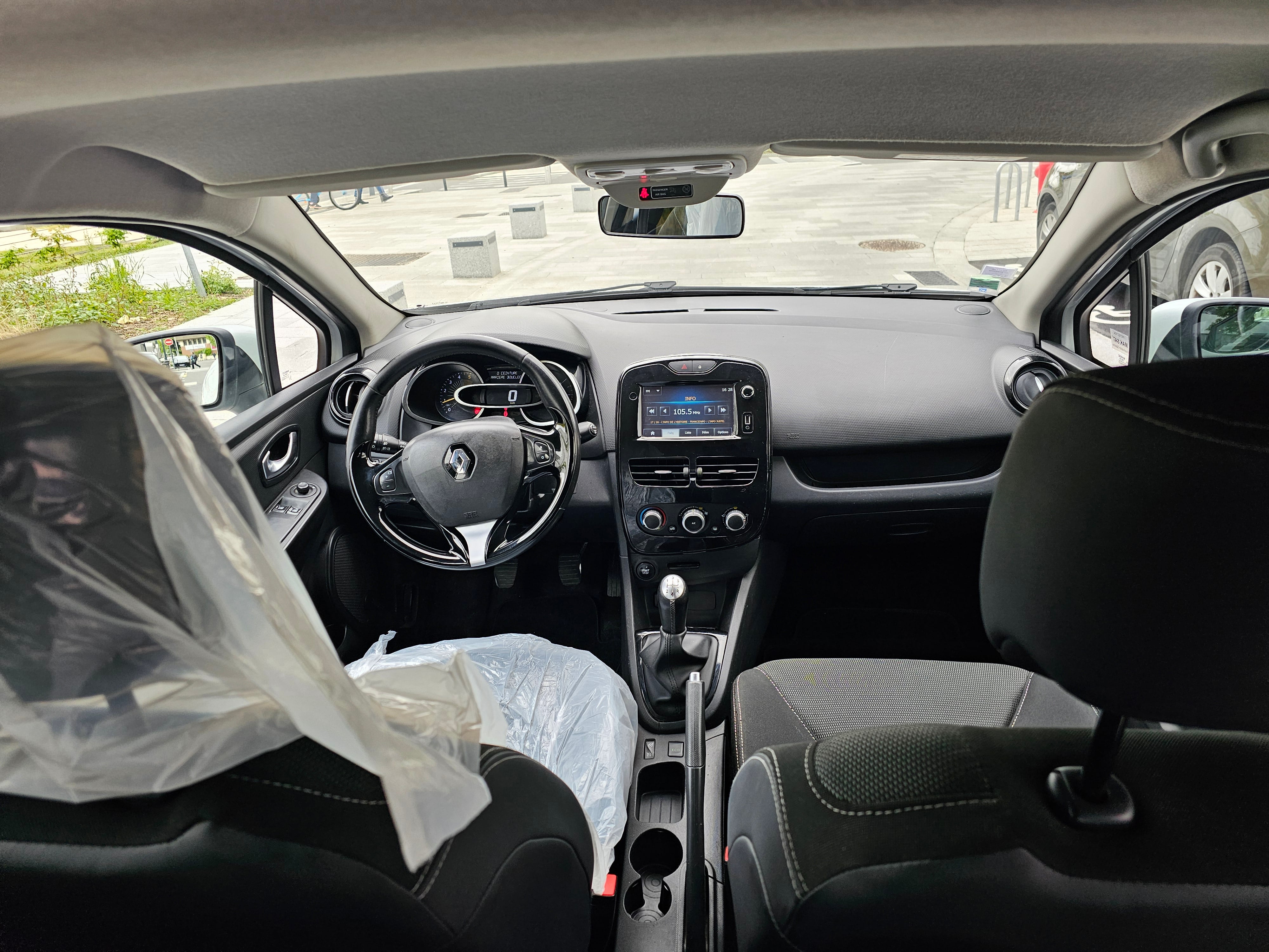 Renault Clio avec Régulateur de vitesse