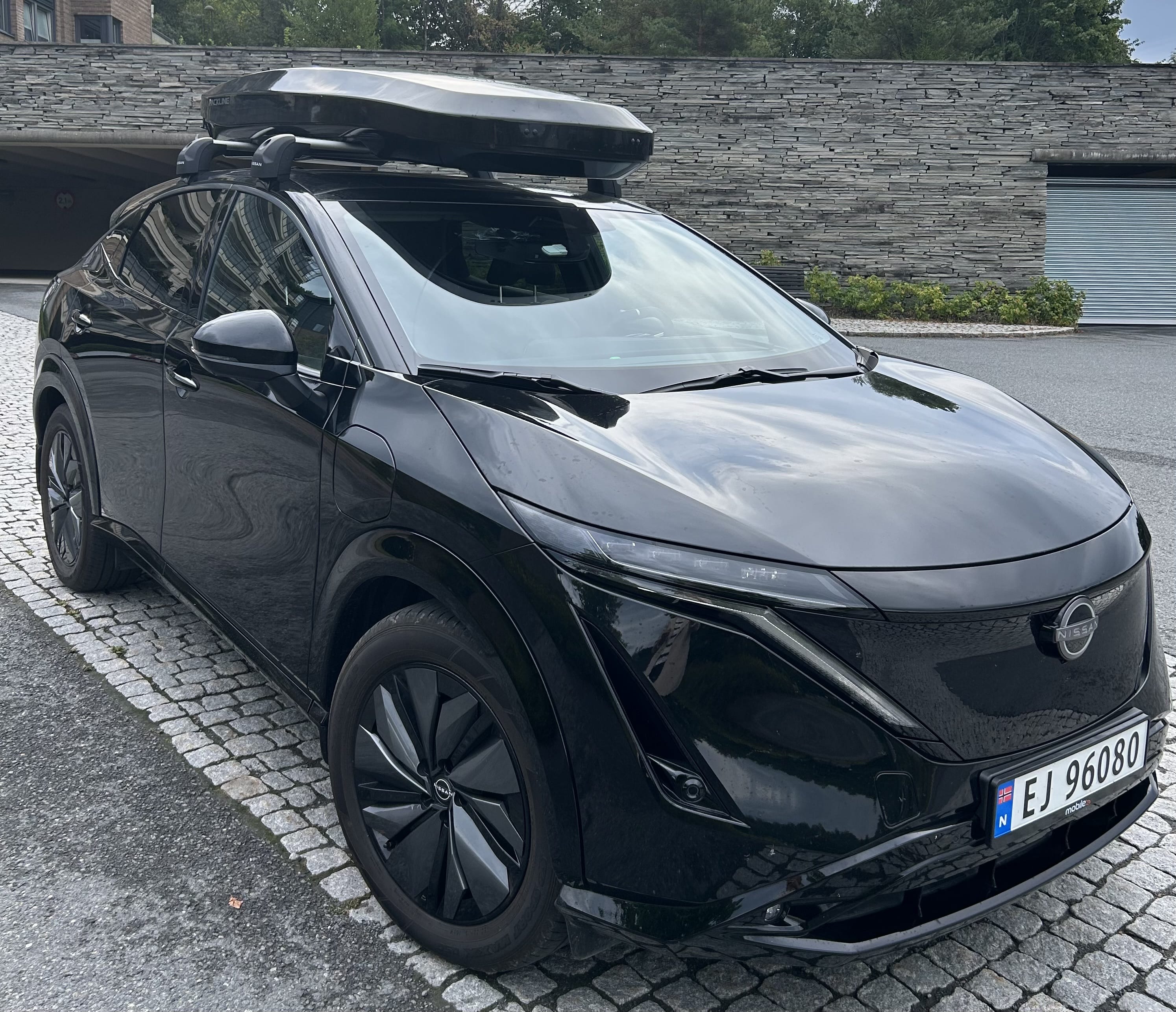 Nissan Ariya e-4ORCE, 2025, Electric, automatic