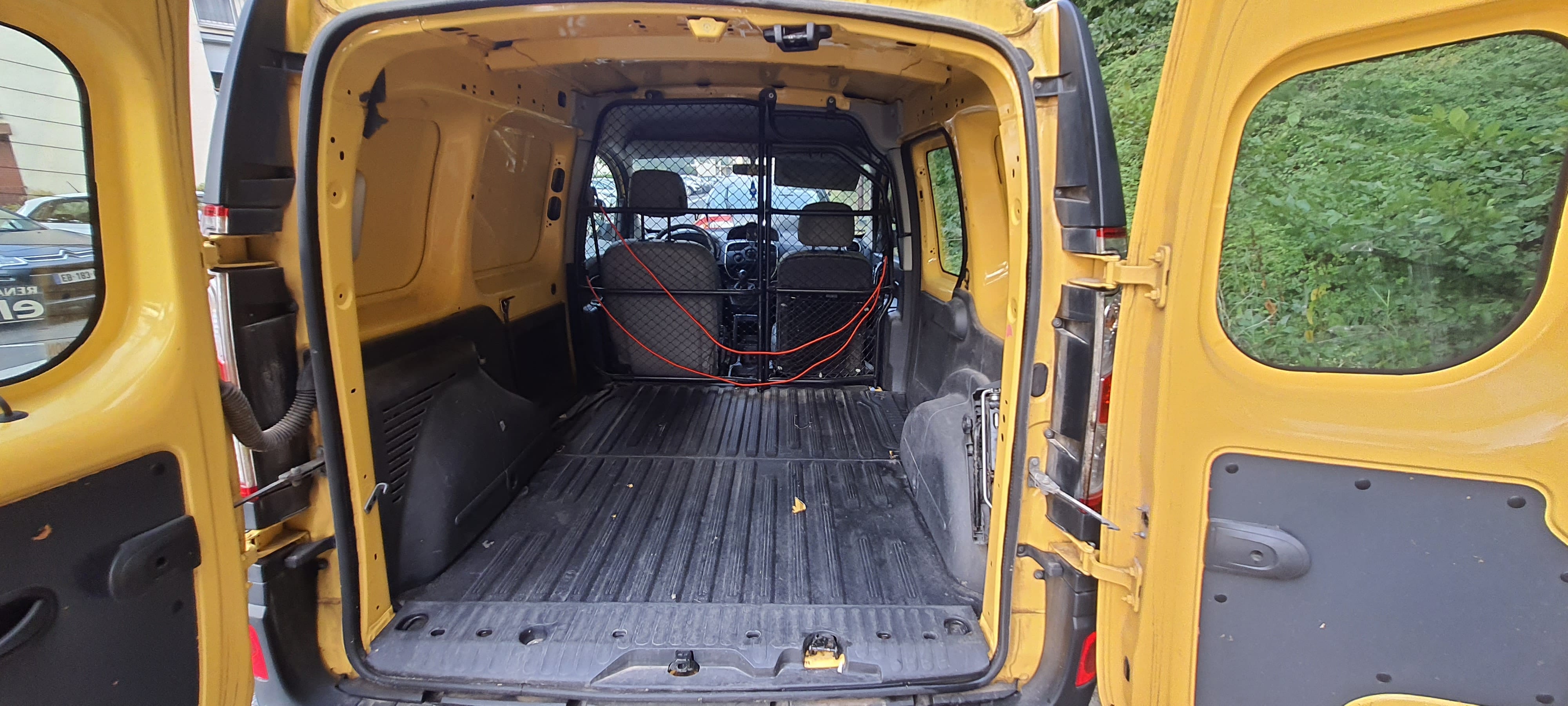 Renault Kangoo Express 1.5 DCI 75 CH (PARKING GRATUIT)