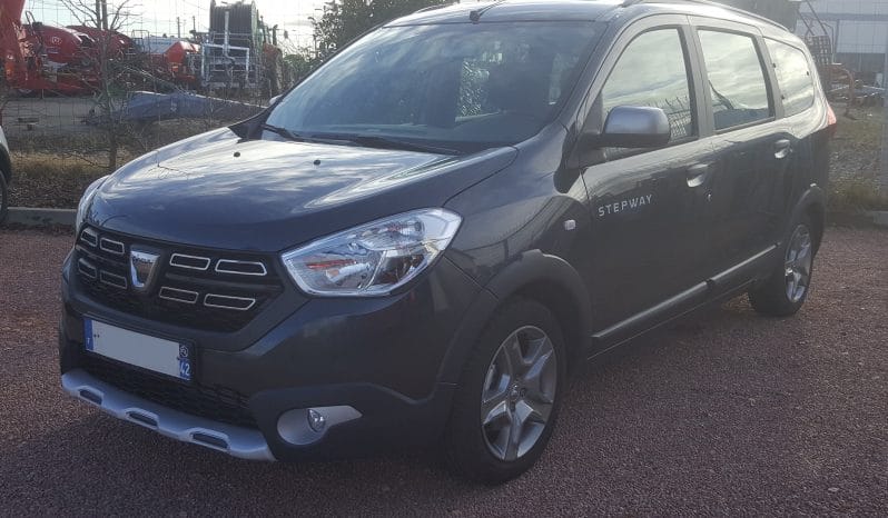 Dacia Lodgy, 2015, Essence 95, 7 places