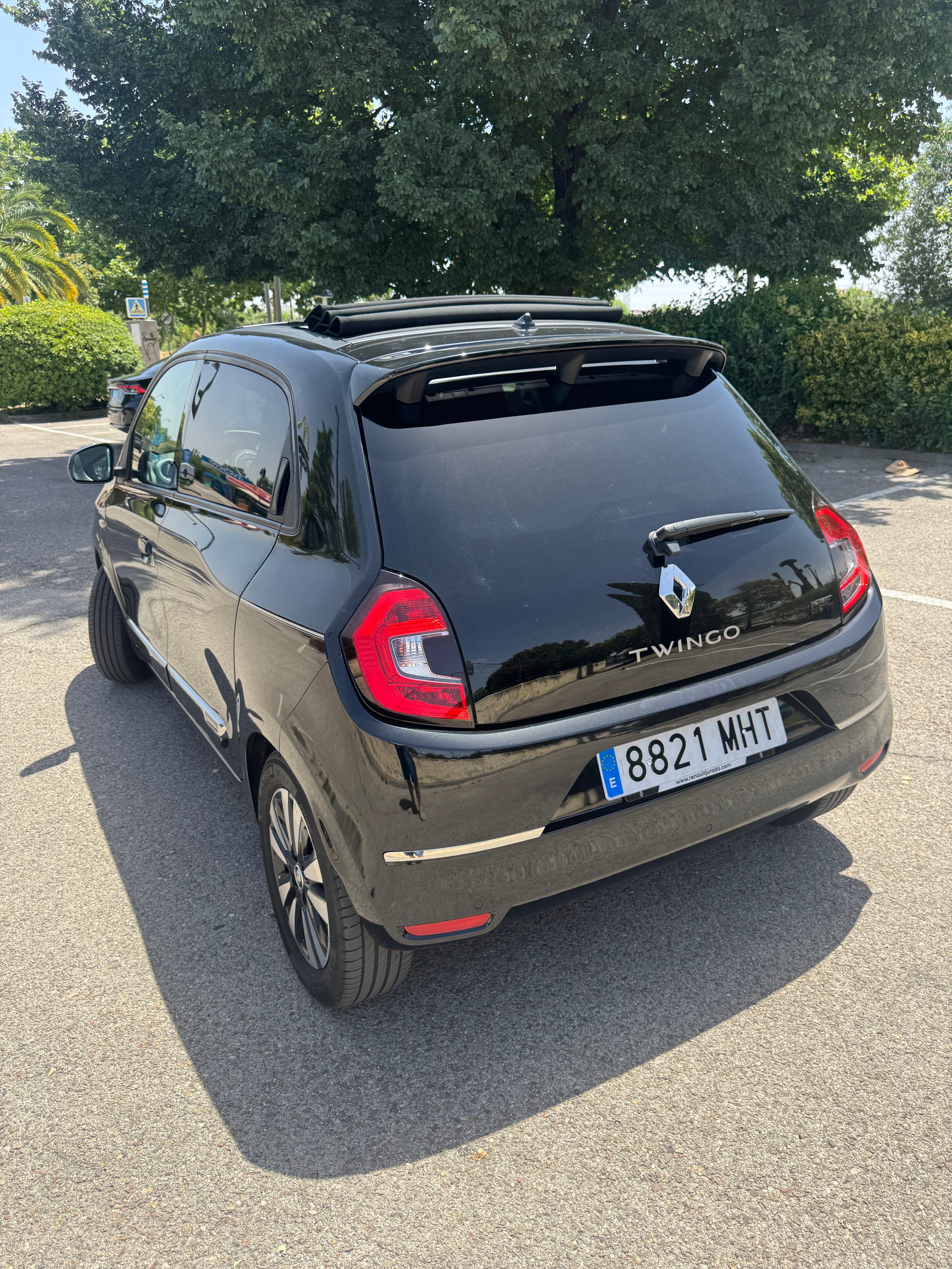 Renault Twingo E-Tech con Cámara de marcha atrás