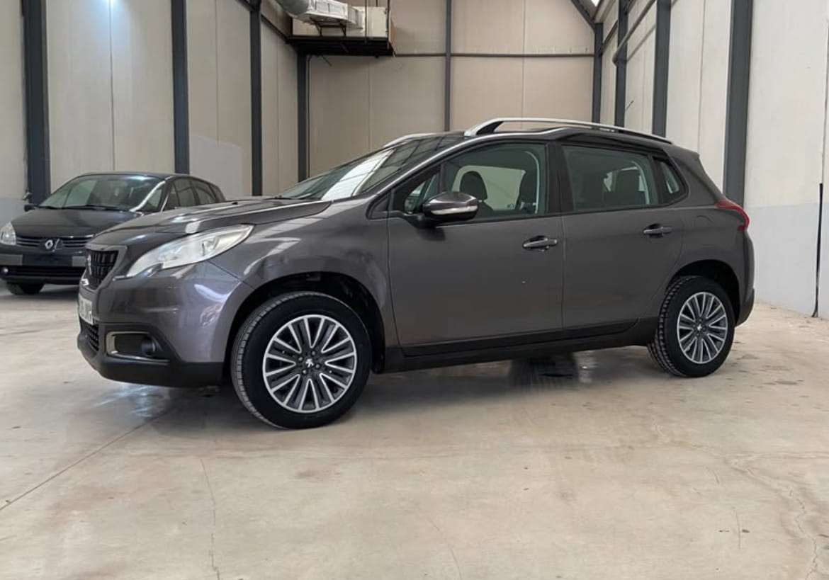 Peugeot 2008 avec Climatisation