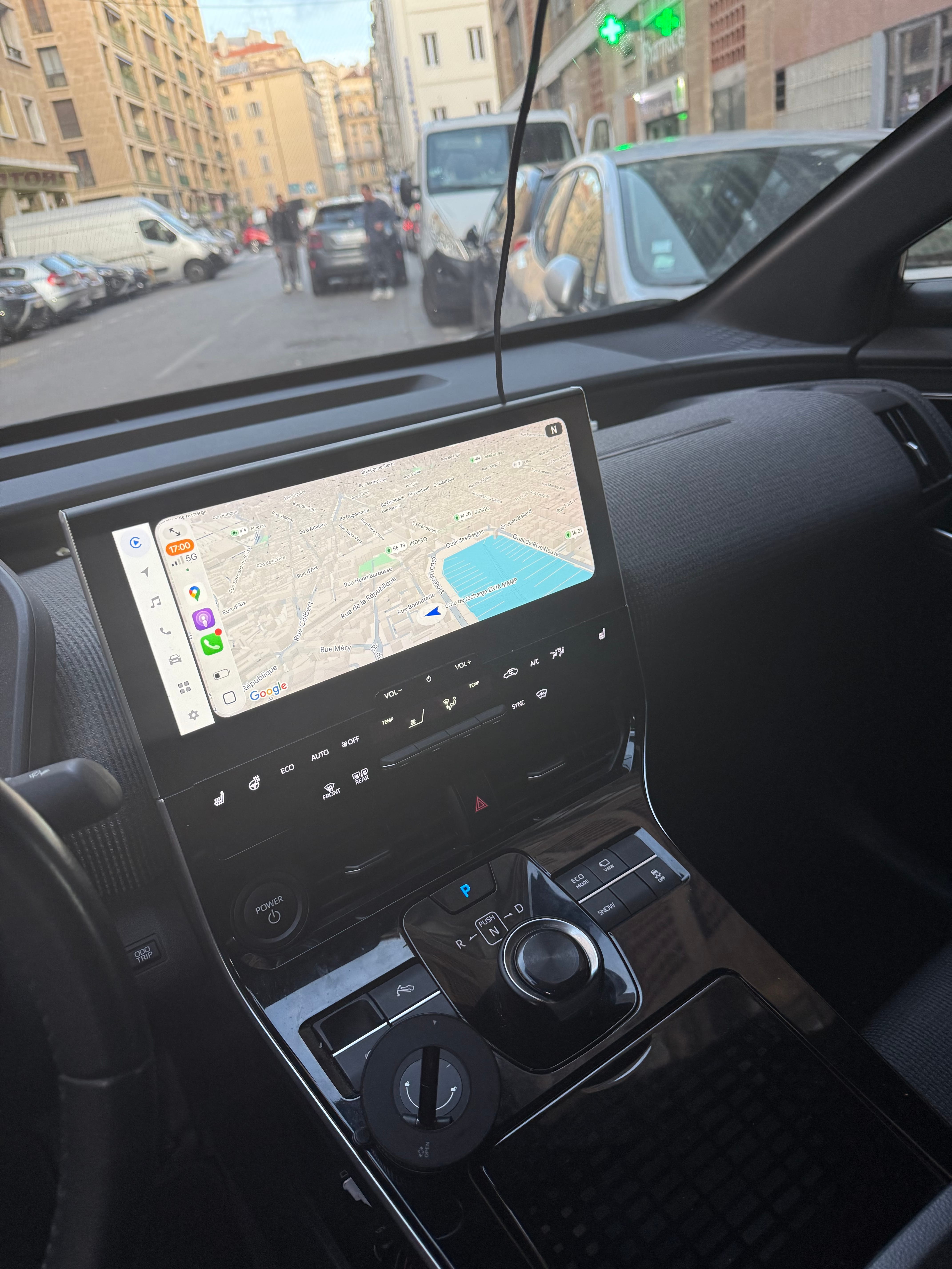Toyota bZ4X met Achteruitrijcamera