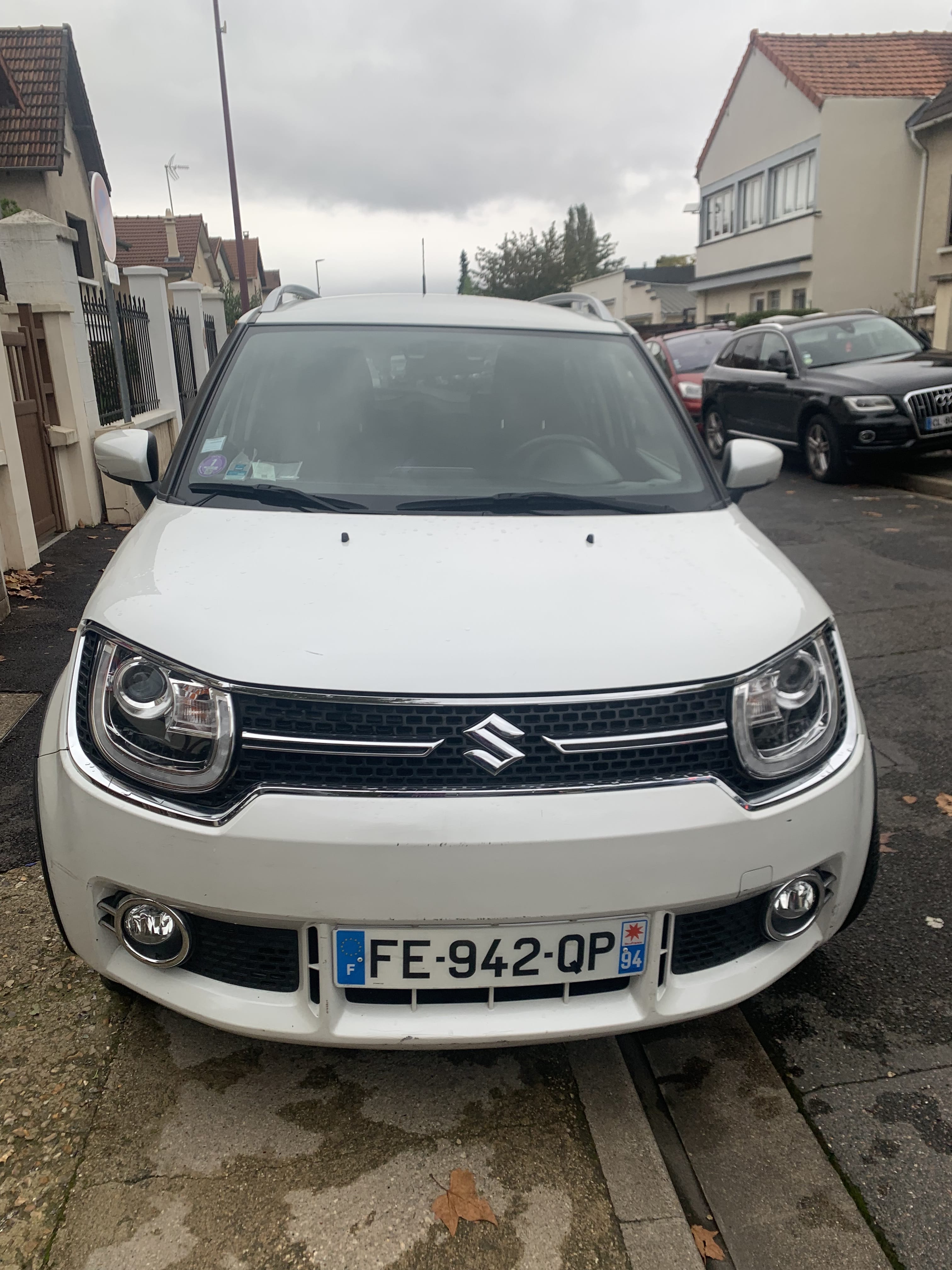Suzuki Ignis hybrid avec Siège bébé