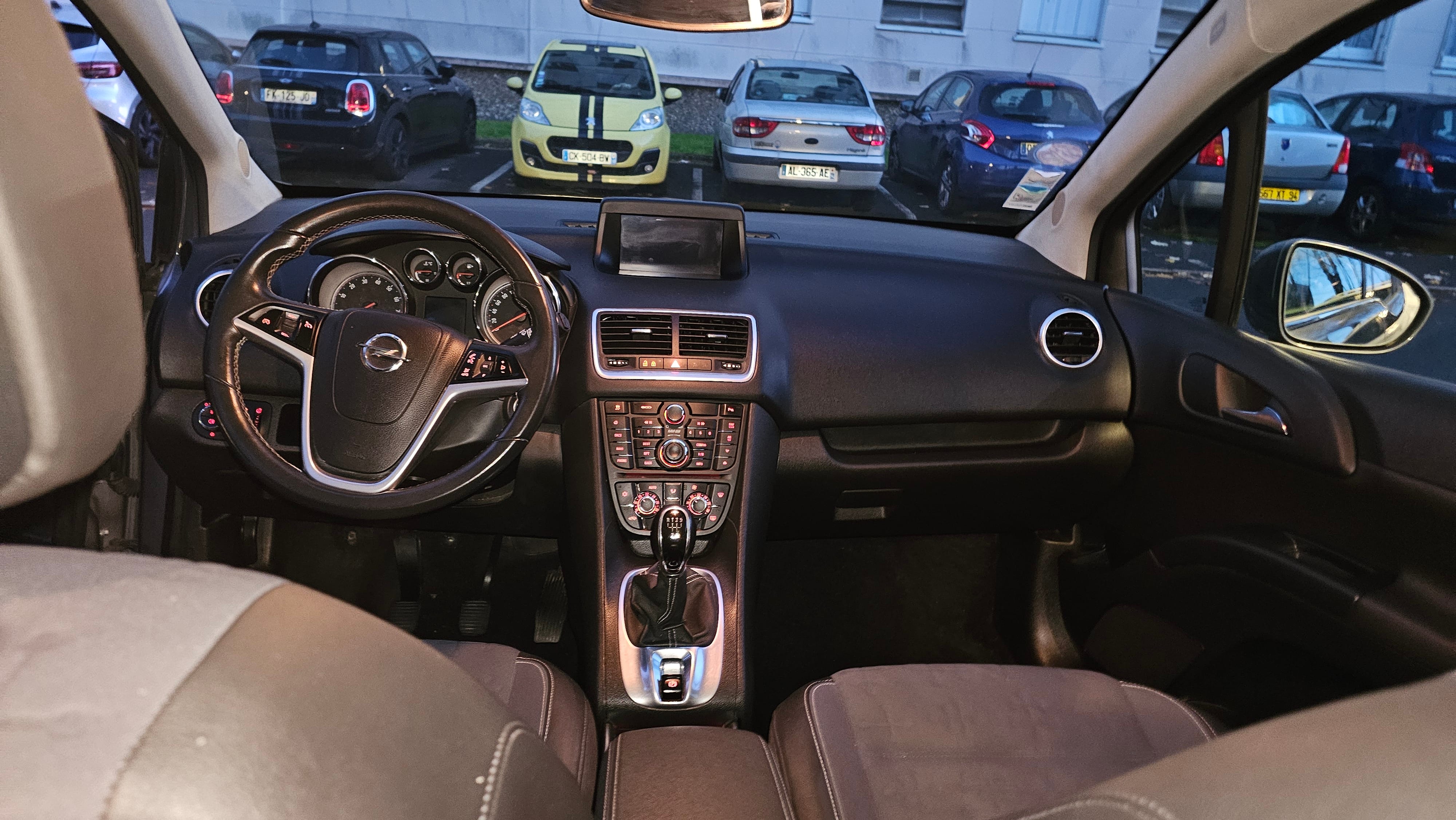 Opel Meriva avec Porte-skis