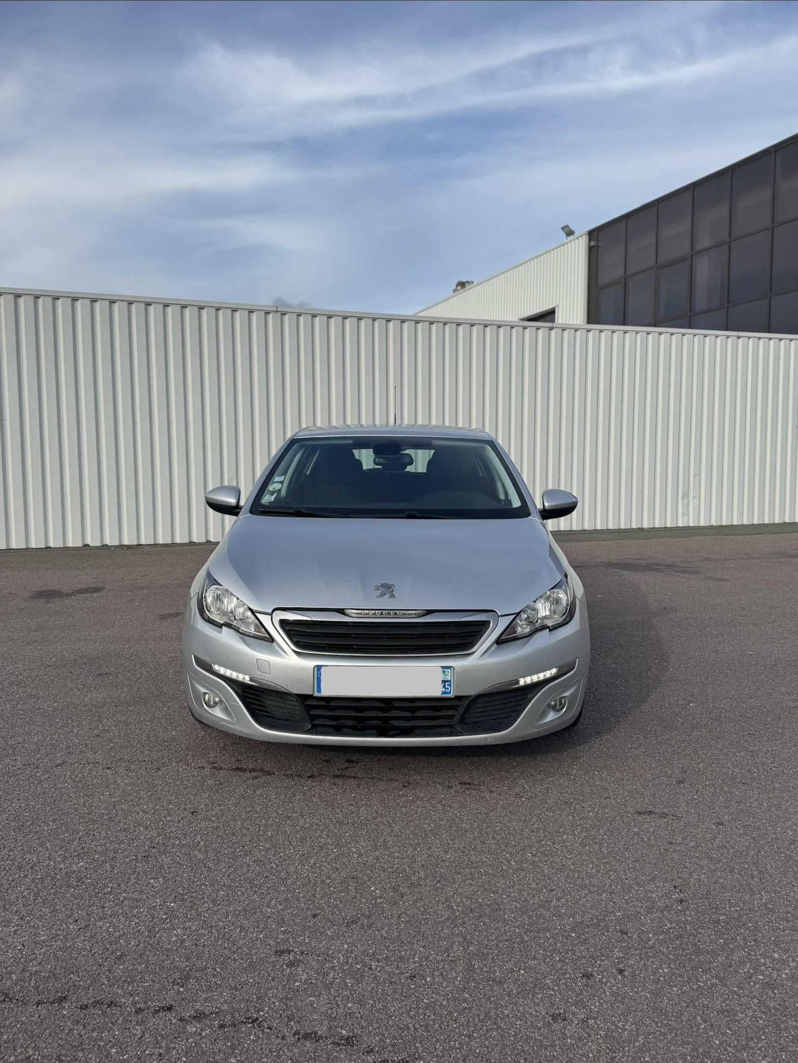 Peugeot 308 avec Autoradio
