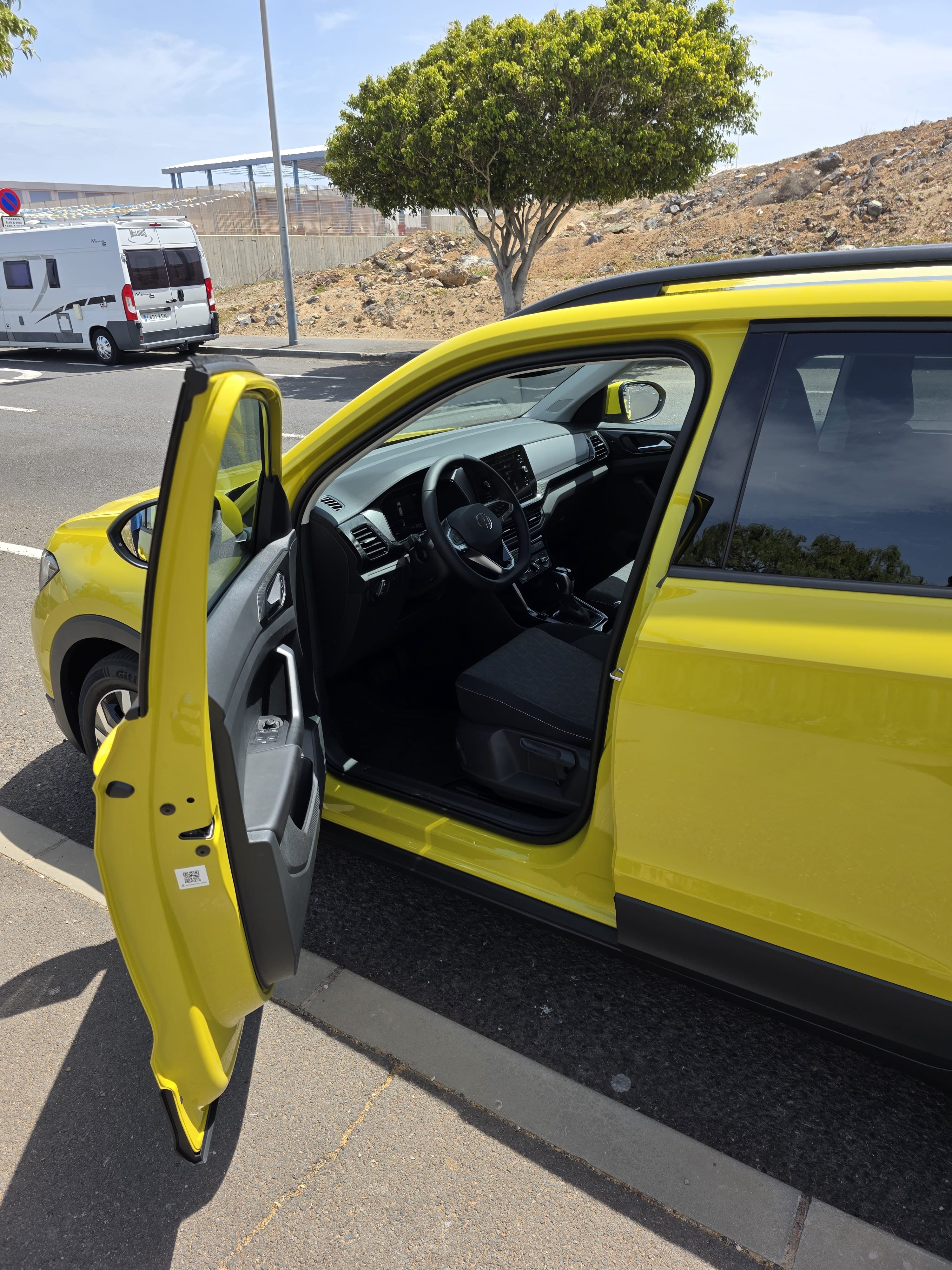 Volkswagen T-Cross con Entrada de Audio/iPod