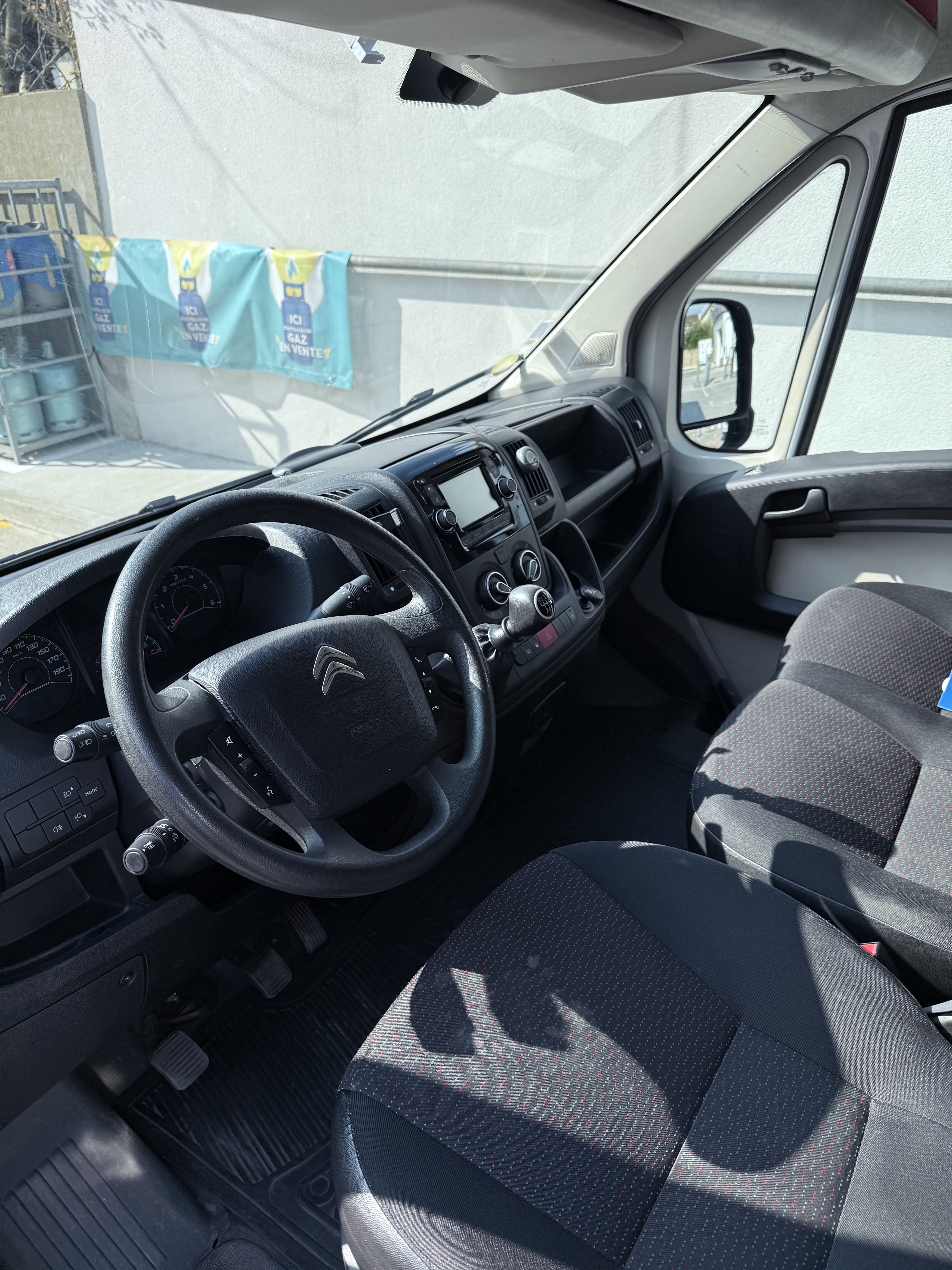 Citroen Jumper III Phase 3 Fourgon 33 L2H2 2.2 HDi 16V 130 cv avec GPS