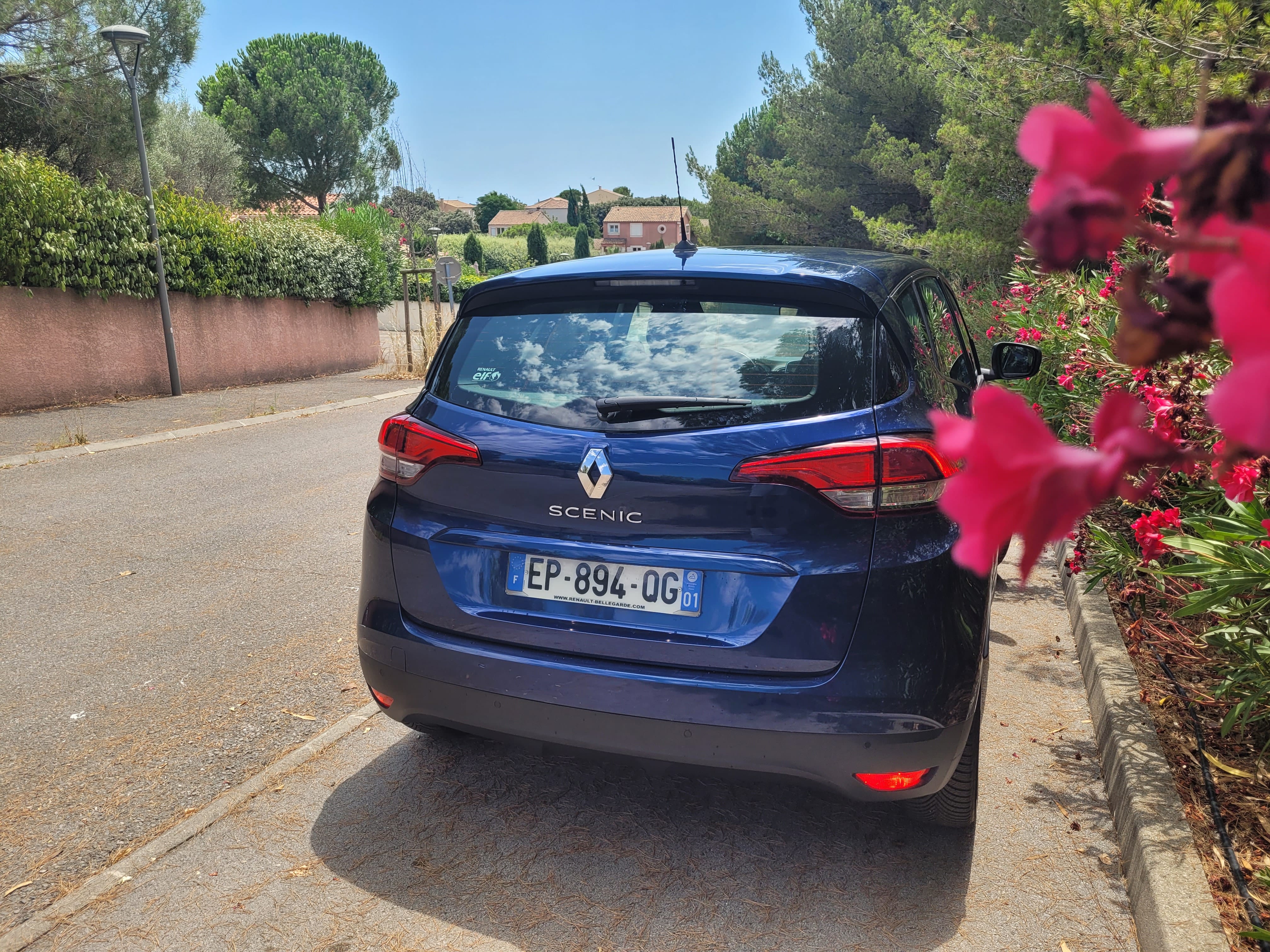 Renault Scenic Version confort toutes options avec Régulateur de vitesse
