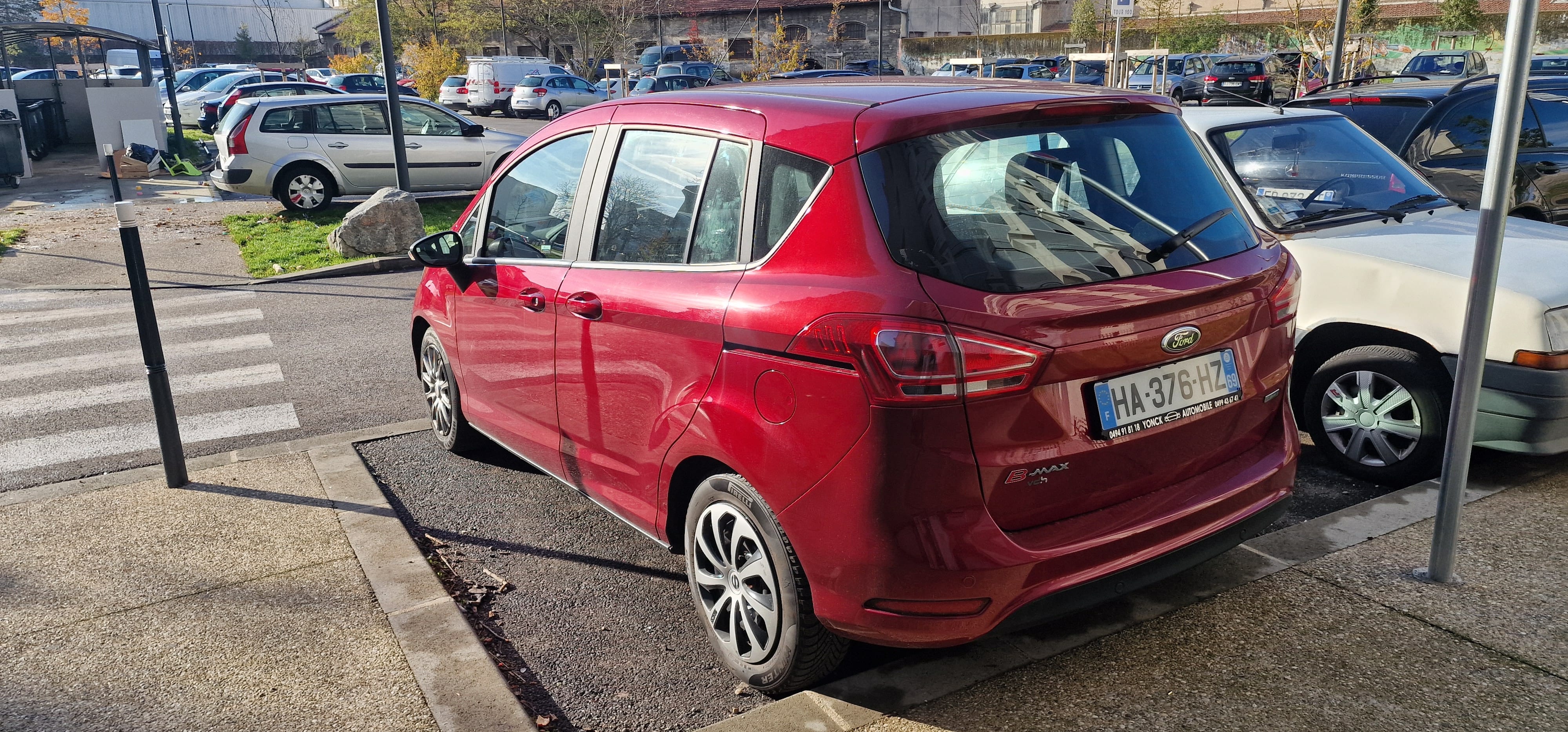 Ford B-Max avec Siège bébé