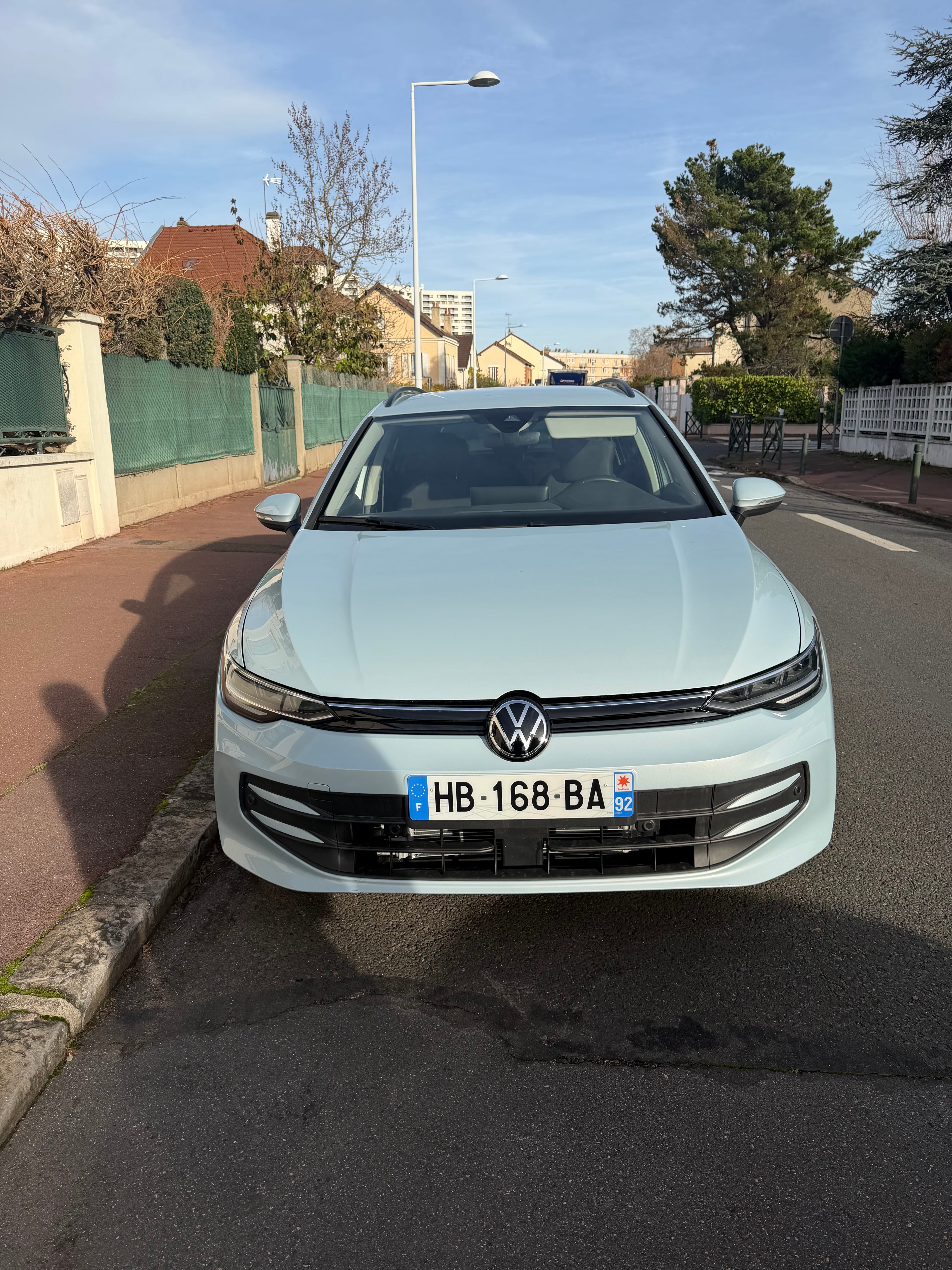 Volkswagen Golf SW Hybride, 2024, Essence 98 / Électrique (hybride), automatique