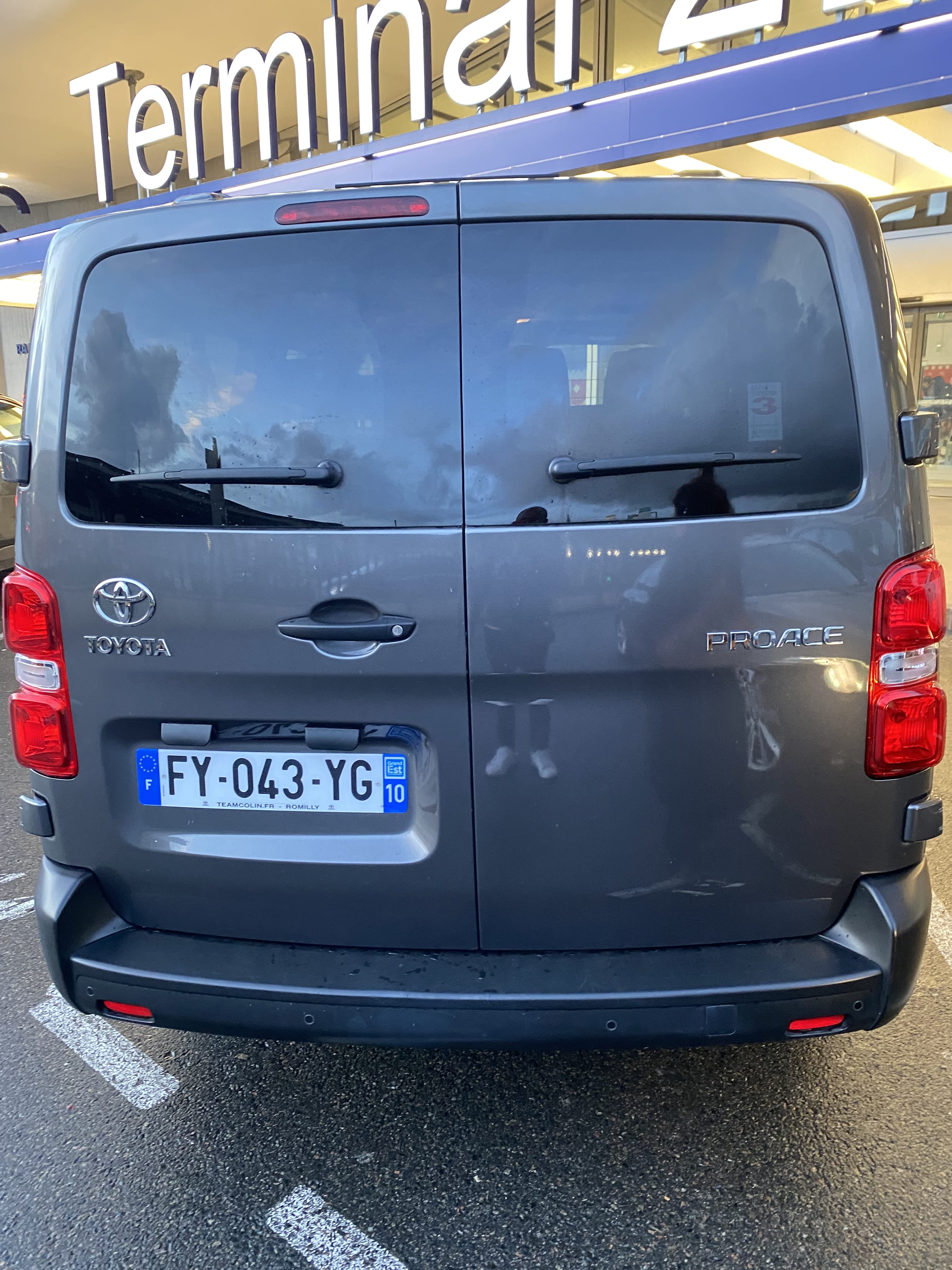 Toyota Proace Combi avec Audio Bluetooth