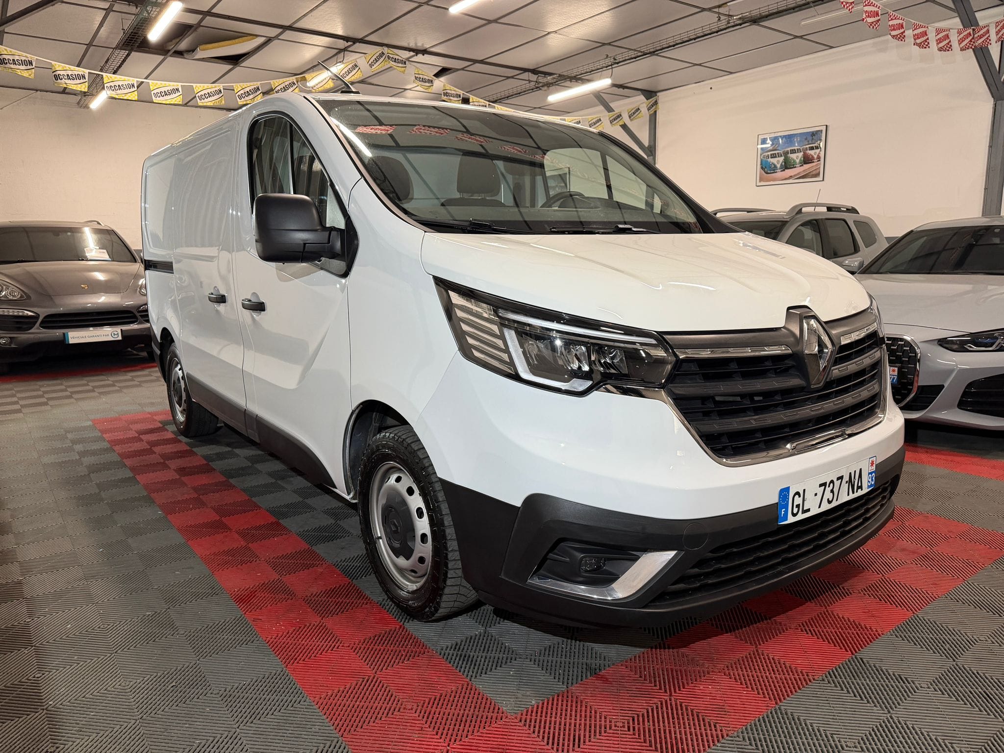 Renault Trafic avec Autoradio