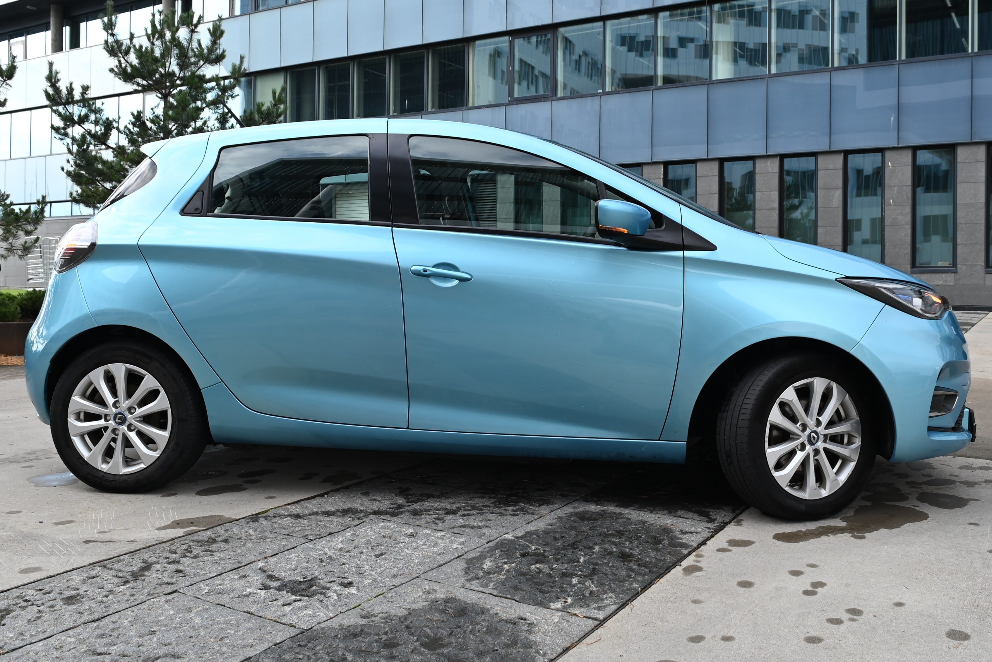 Renault ZOE ZE50 - Stort Batteri, WLTP 395KM, HurtigLading 50KW med Aircondition