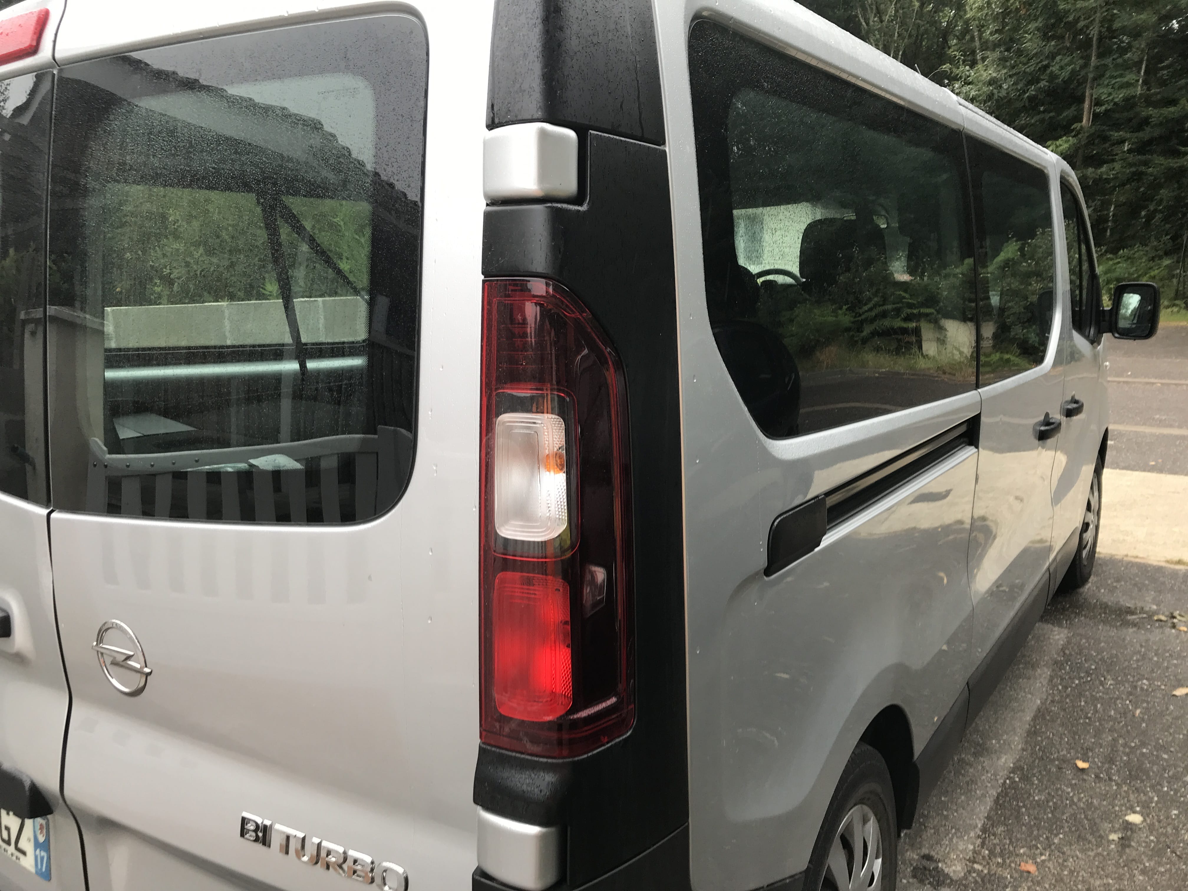 Opel Vivaro avec Régulateur de vitesse