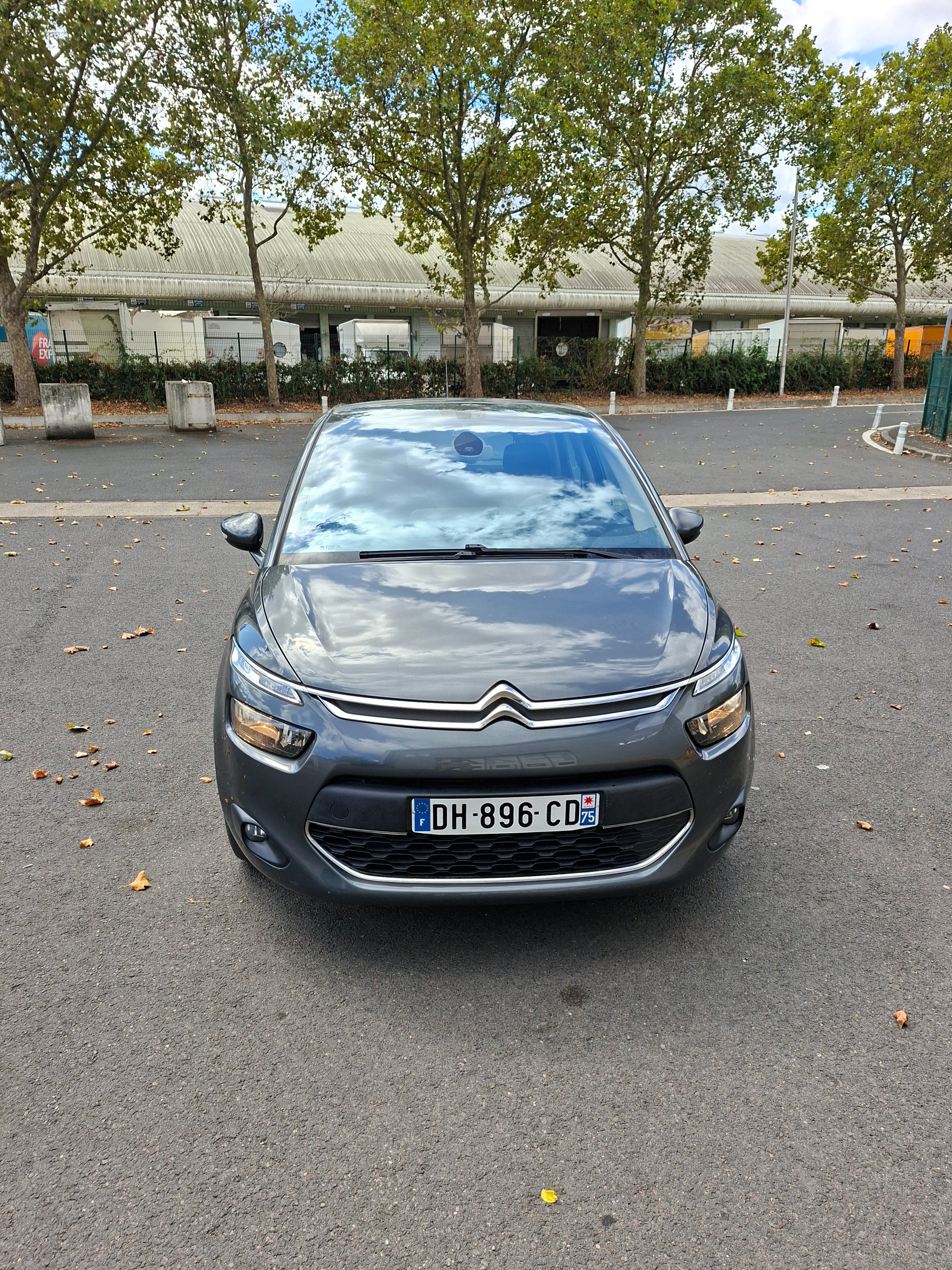 Citroen C4 Picasso avec Port USB