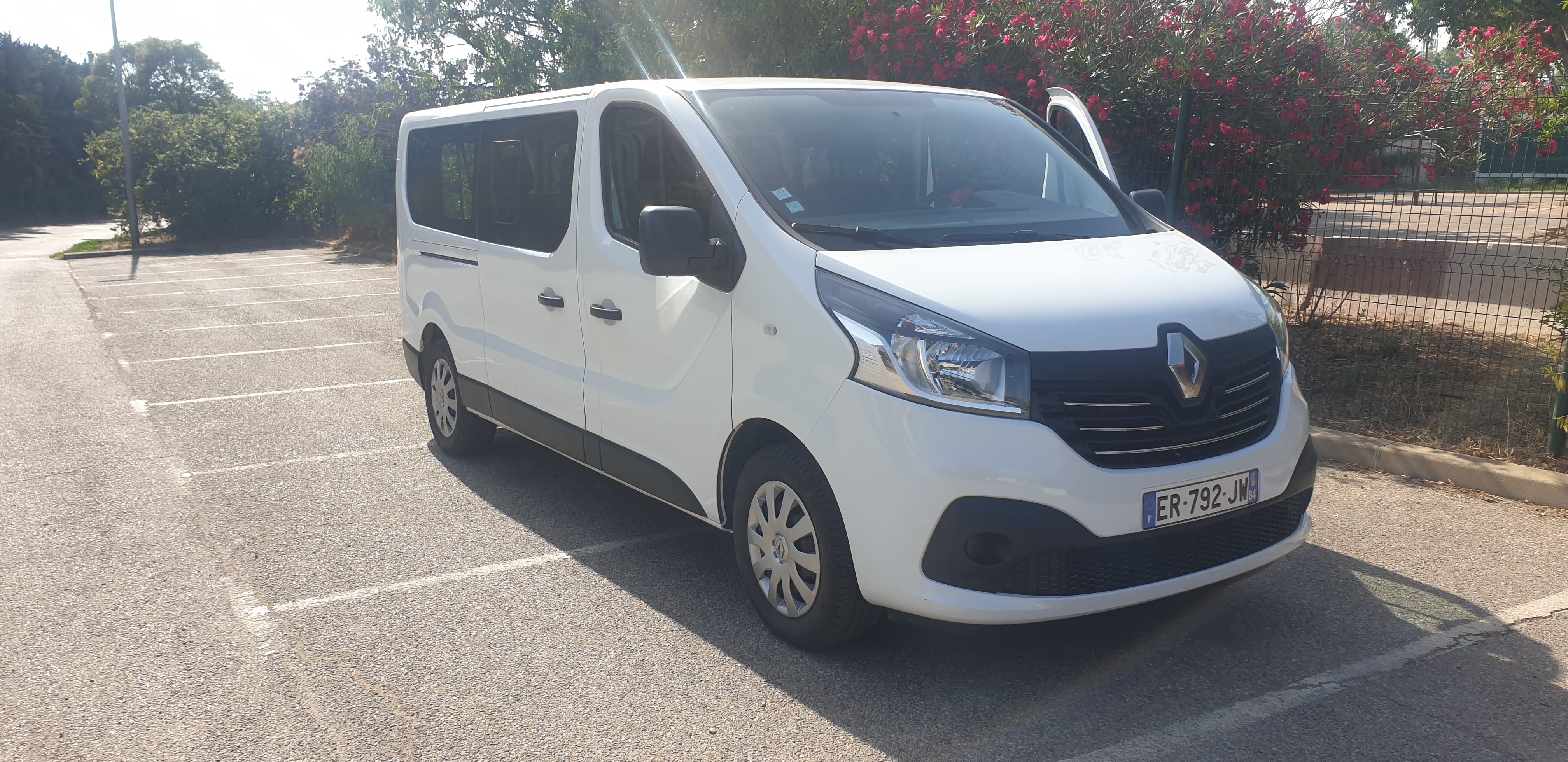 Renault Trafic Passenger, 2017, Diesel, 9 places et plus