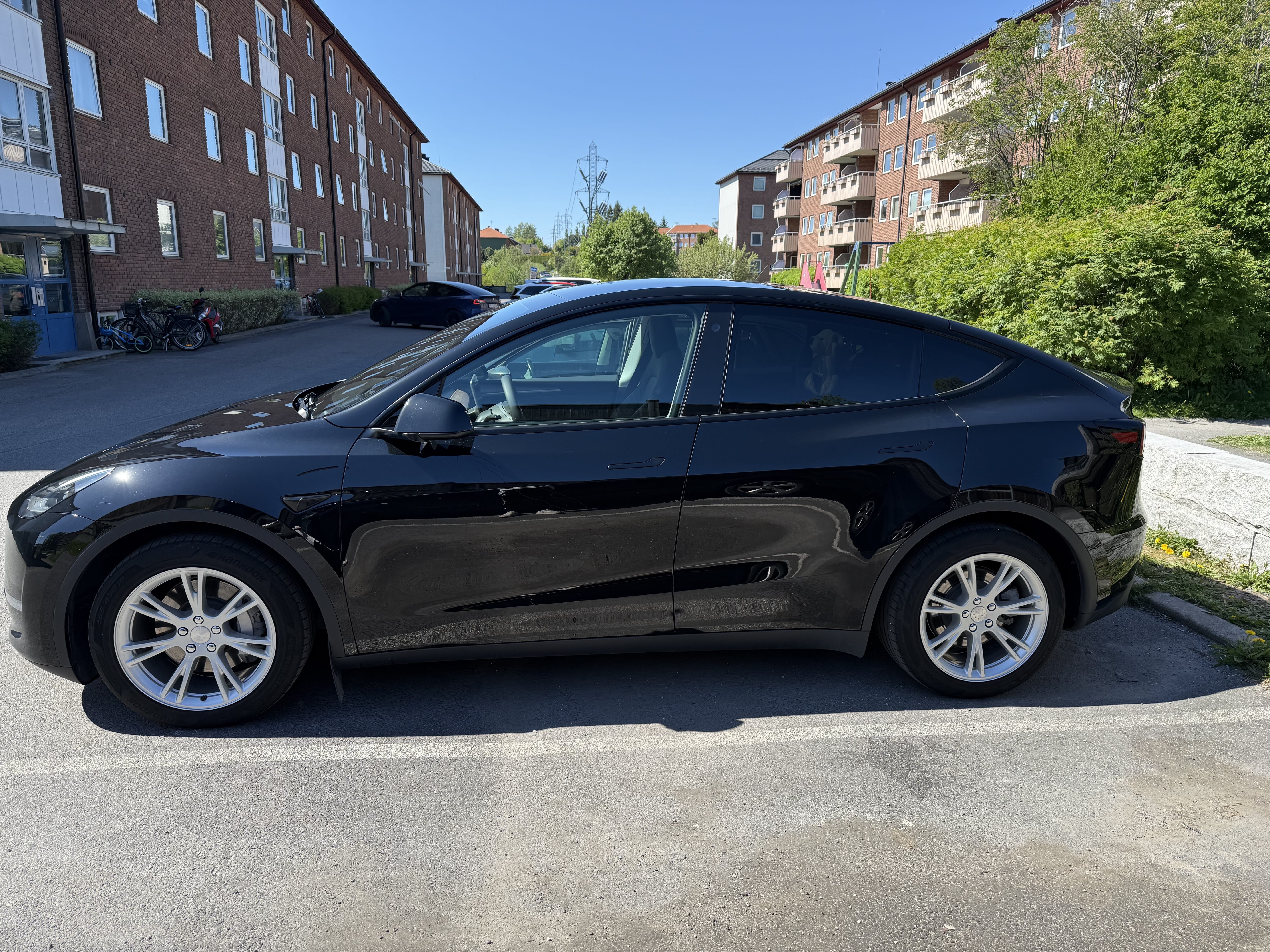 Tesla Model Y Long Range med Aircondition