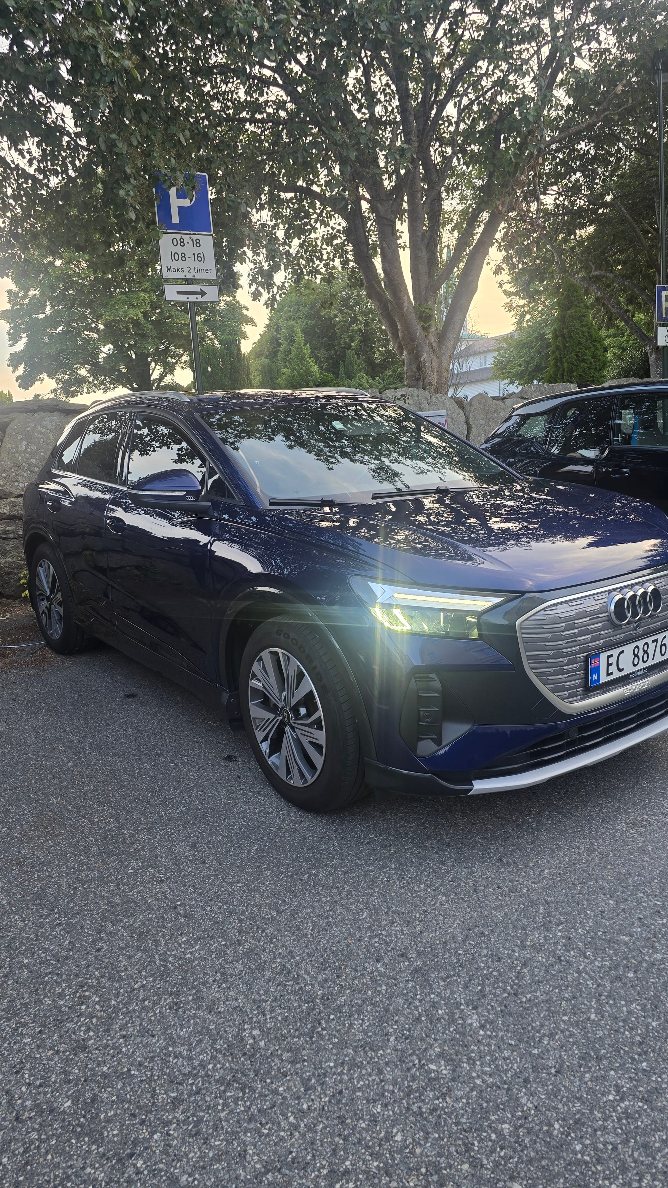 Audi Q4 50 e-tron quattro (AWD) med Firehjulstrekk