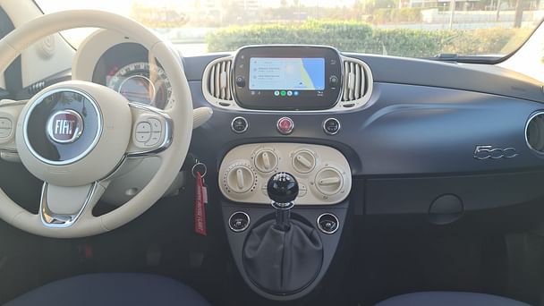 Fiat 500 con Entrada de Audio/iPod