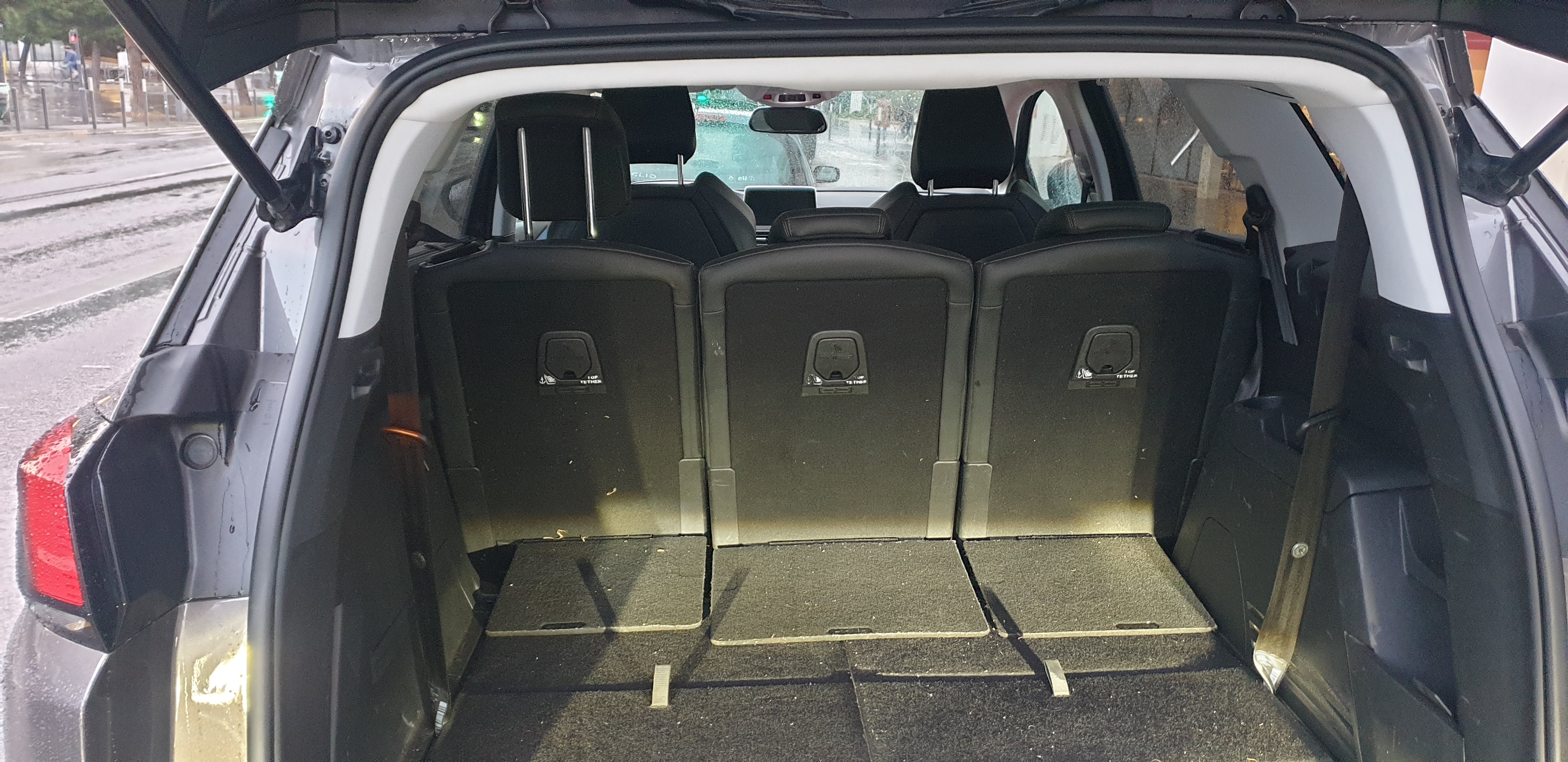 Peugeot 5008 avec Audio Bluetooth