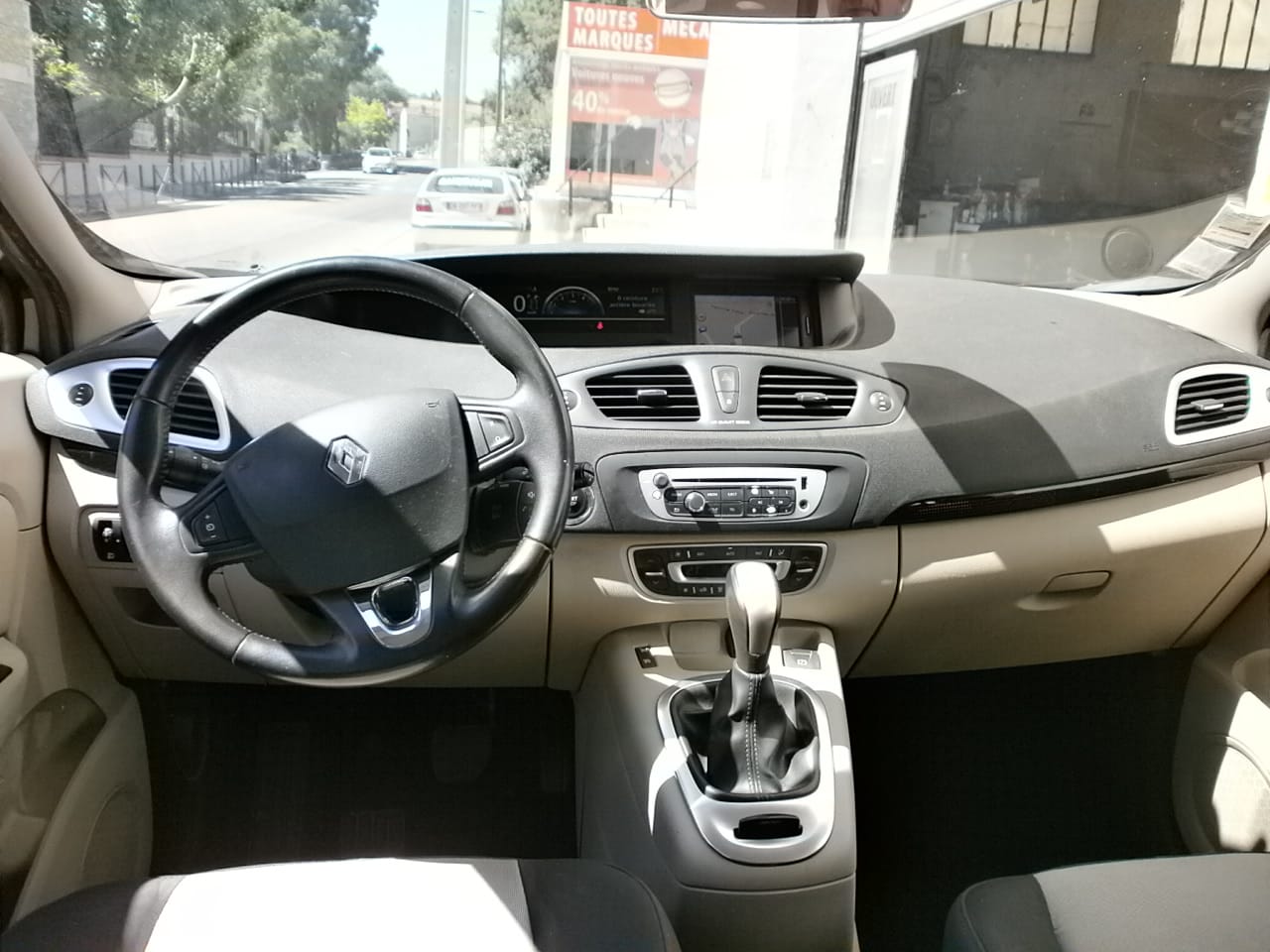 Renault Scenic avec Régulateur de vitesse