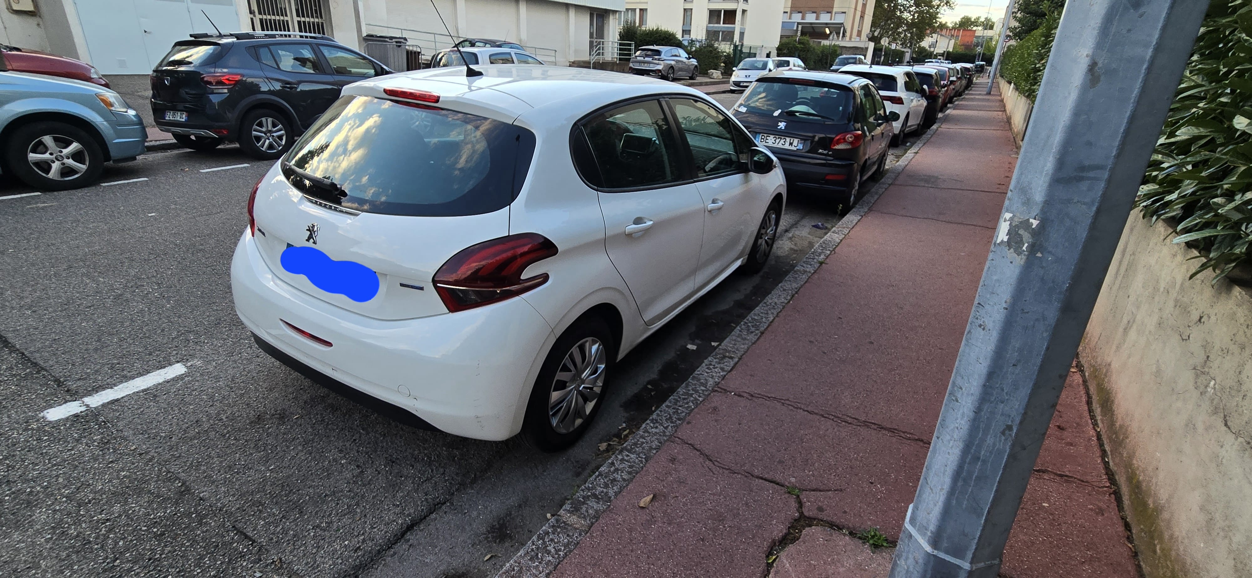 Peugeot 208 avec Climatisation