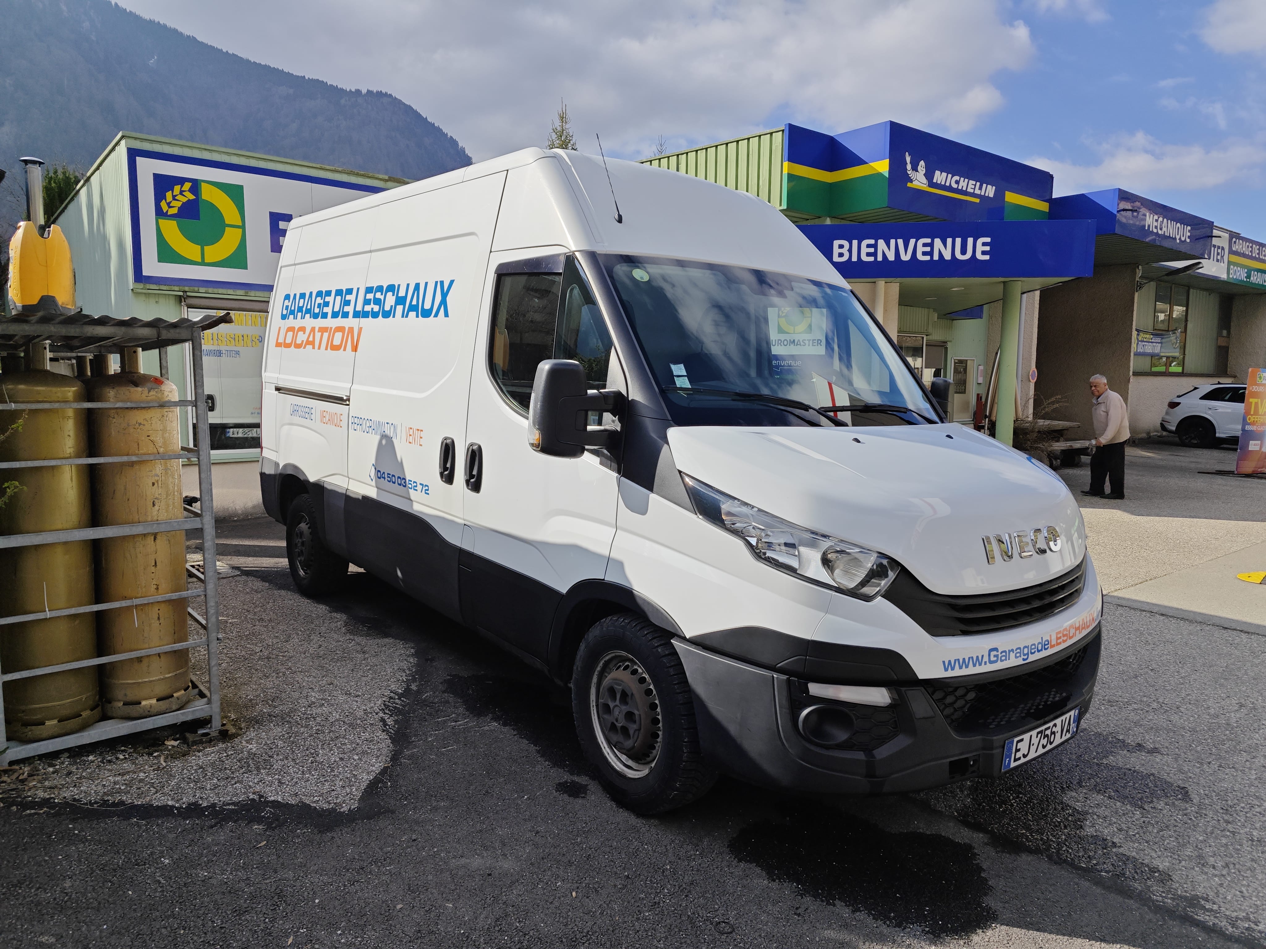 Iveco Daily Fourgon avec Climatisation