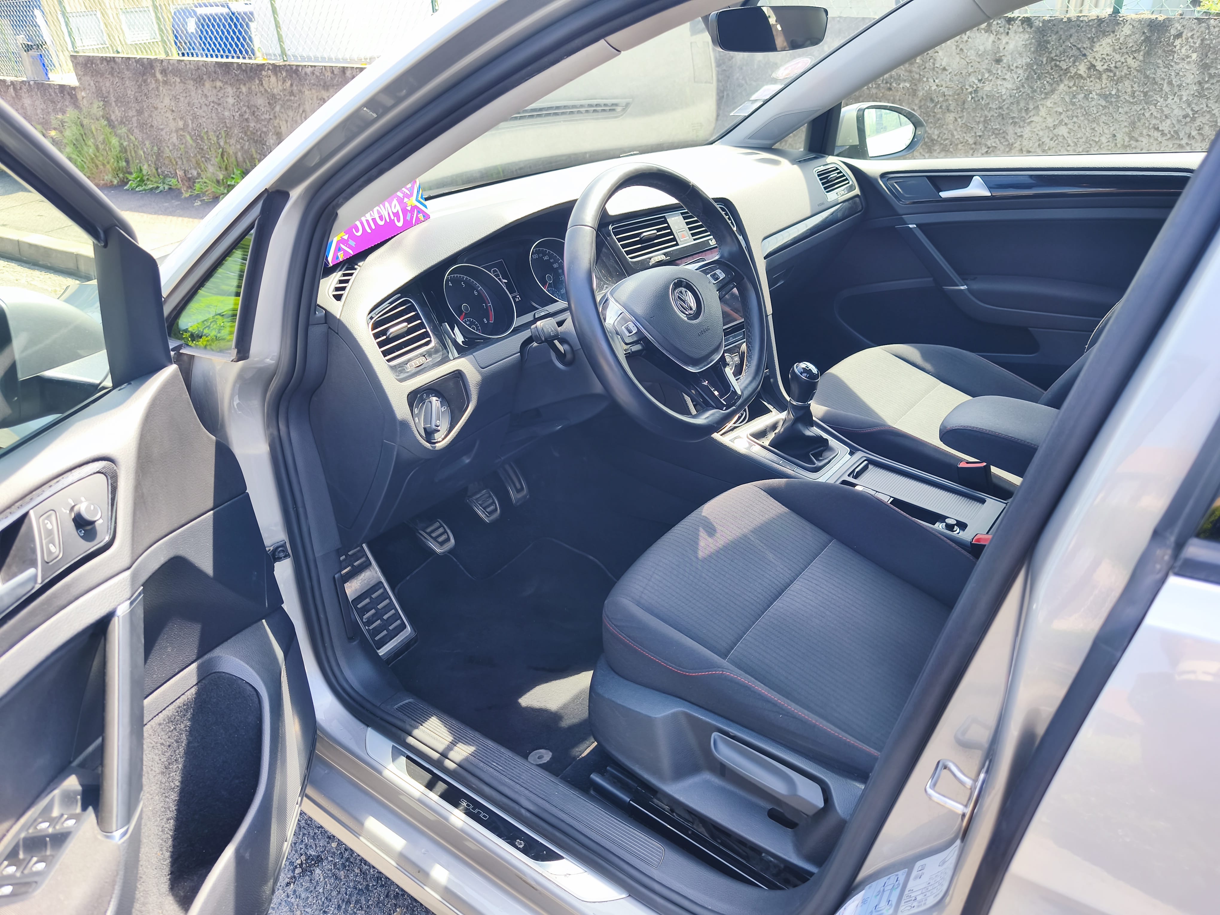Volkswagen Golf 1.4 TSI Mulifuel E85 avec GPS